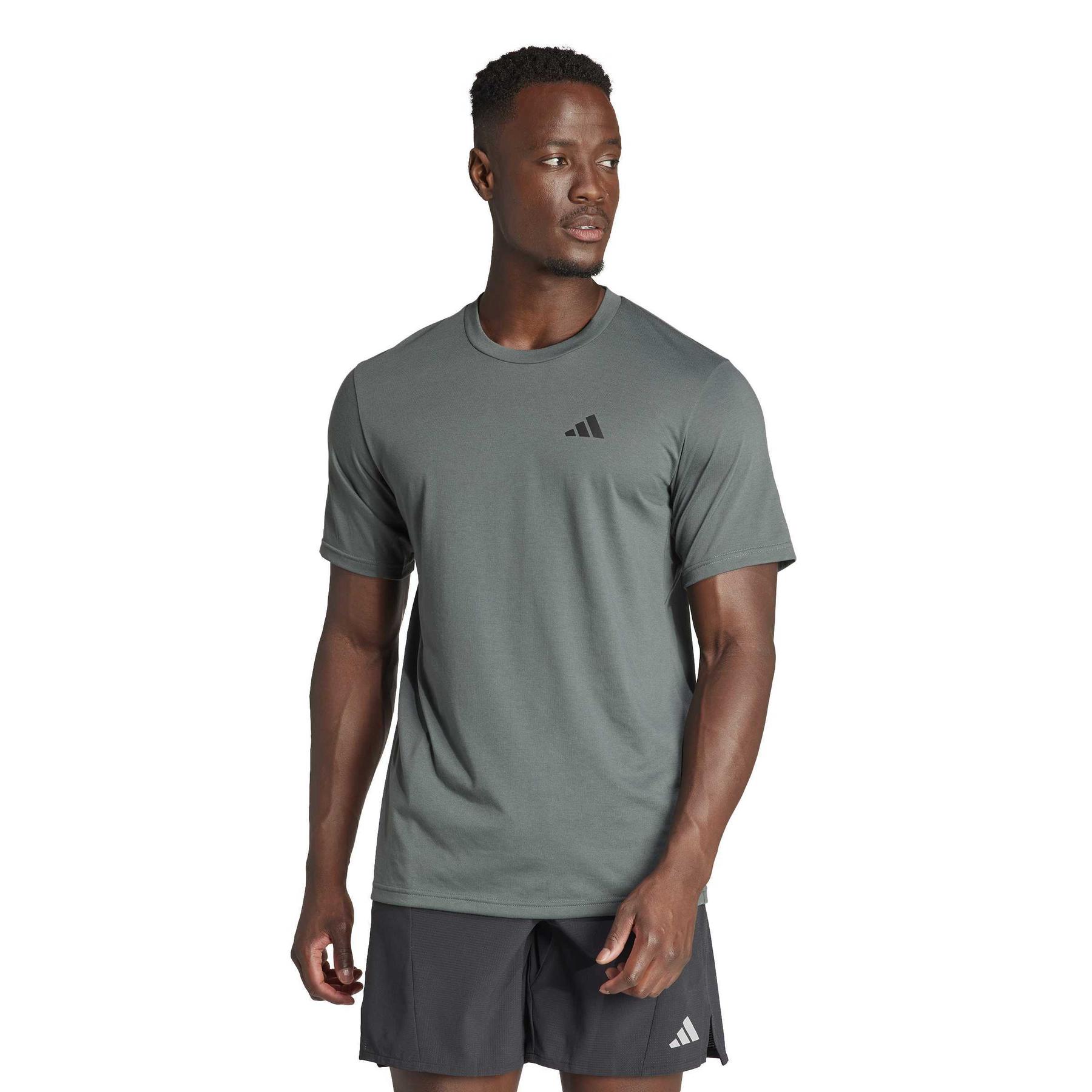 product/2/0/2025_09_adidas_ir9102_4_apparel_on_model_standard_view_white.jpg