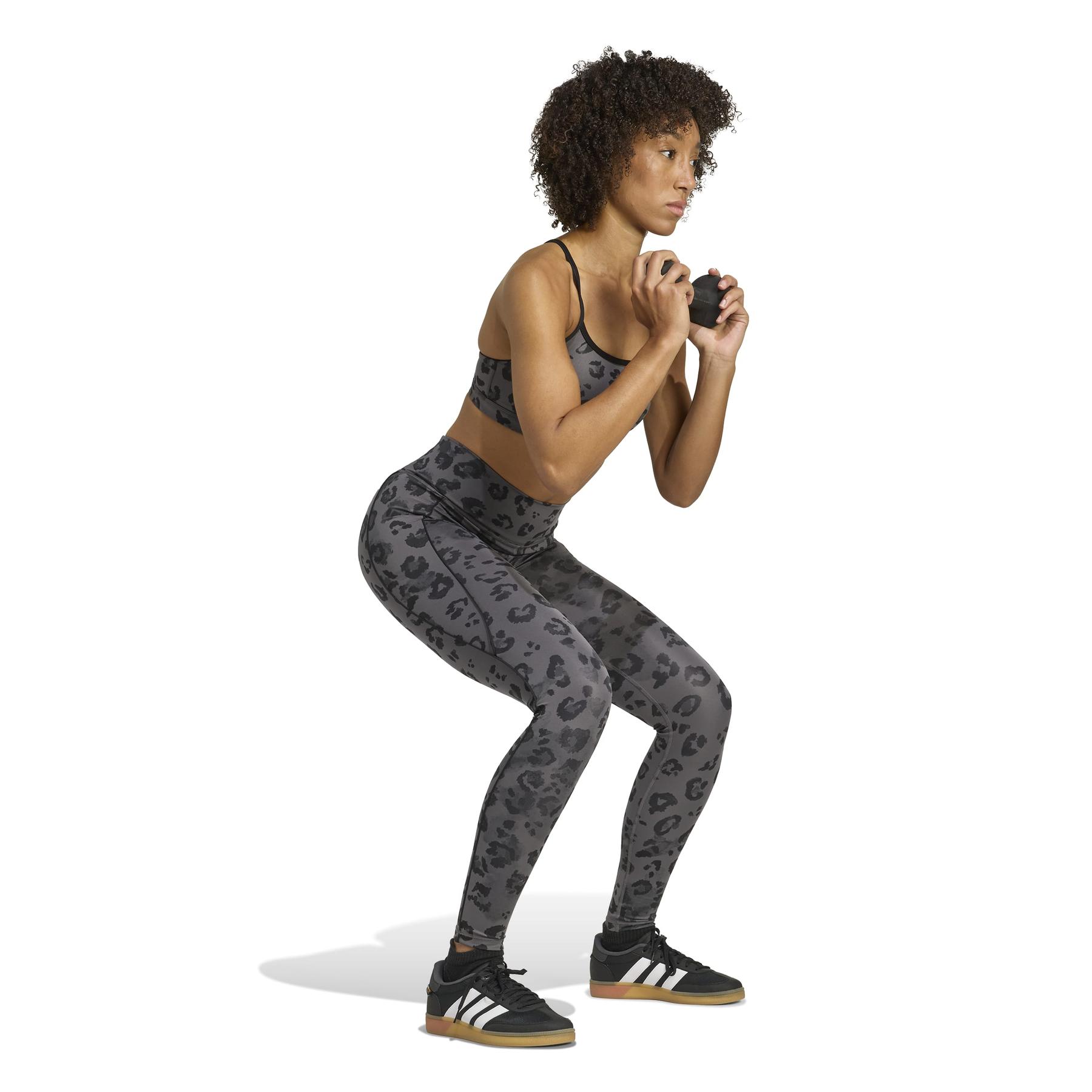 product/2/0/2025_adidas_jn2650_4_apparel_on_model_walking_view_white.jpg