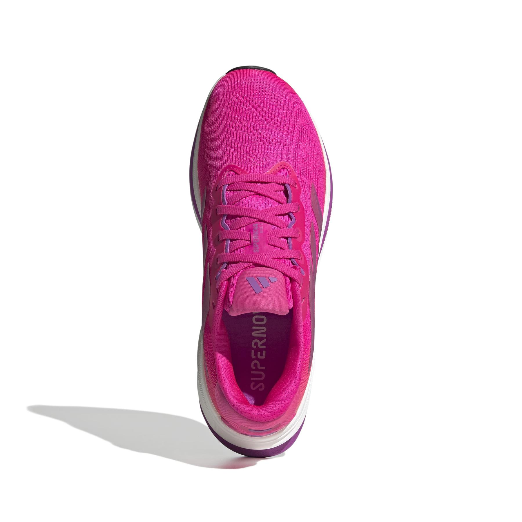 product/2/0/2025_adidas_jq7687_3_footwear_photography_top_portrait_view_white.jpg