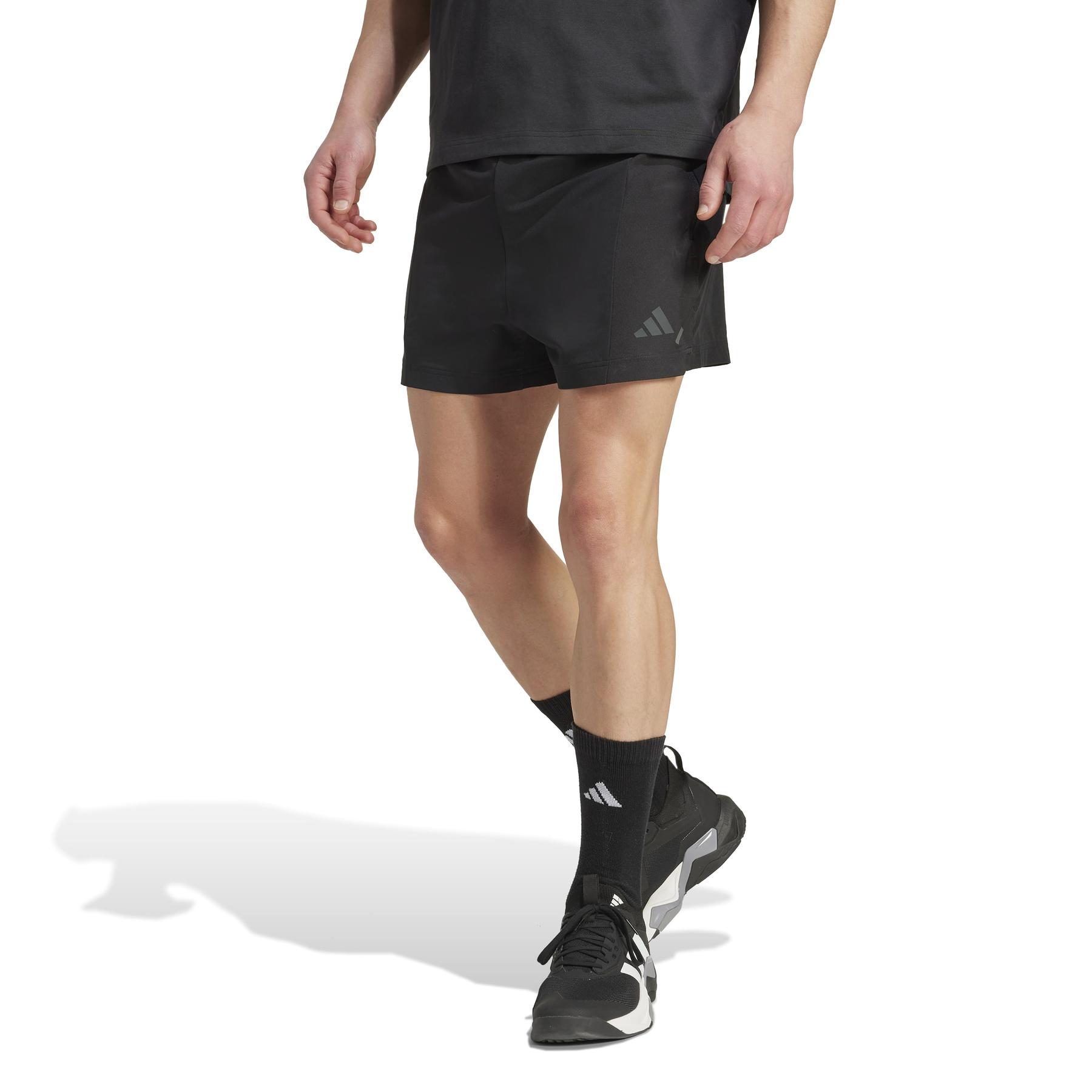 product/2/0/2025_adidas_jz6242_2_apparel_on_model_standard_view_white.jpg