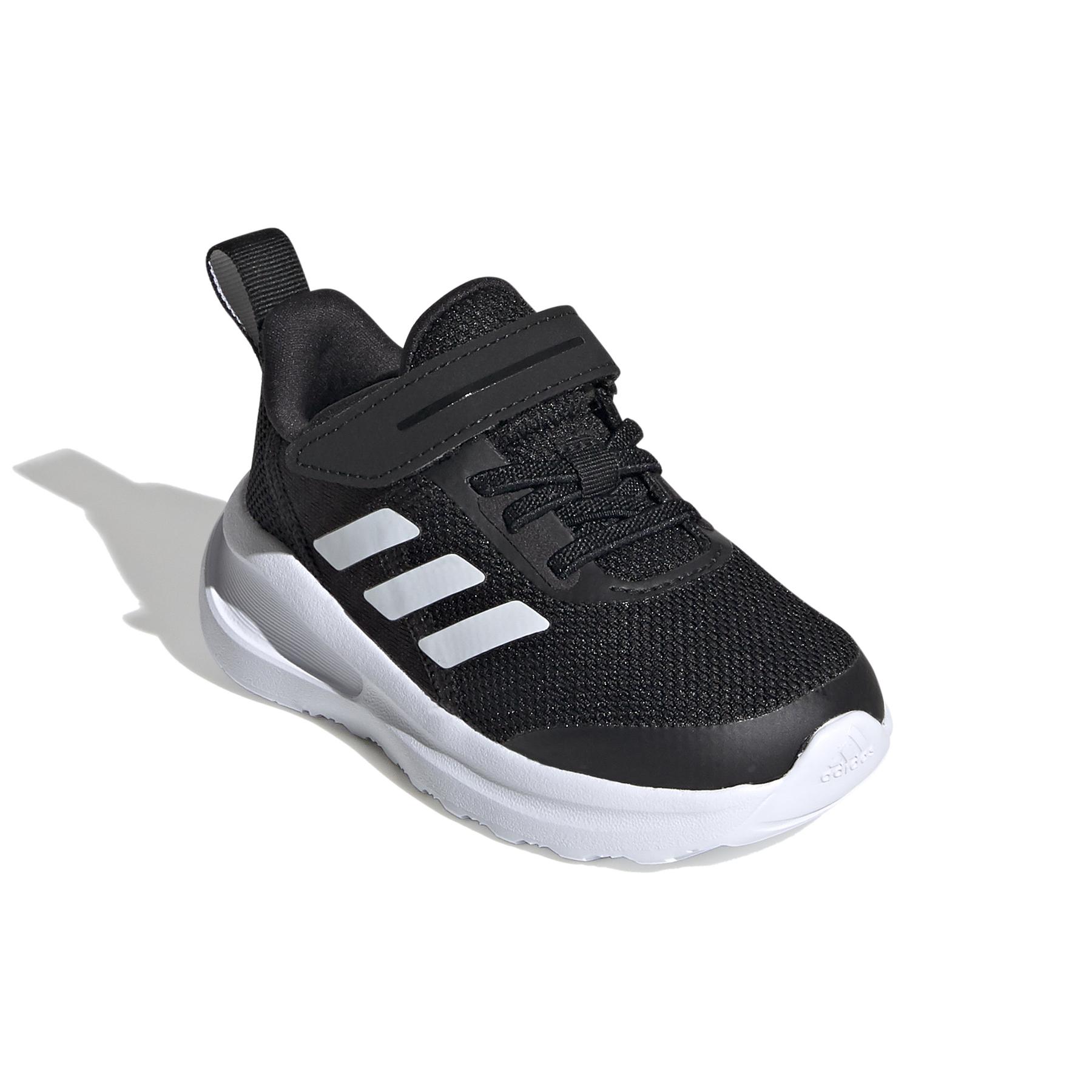 product/a/d/adidas_fv2635_6_footwear_photography_front_lateral_top_view_white-030824.jpg