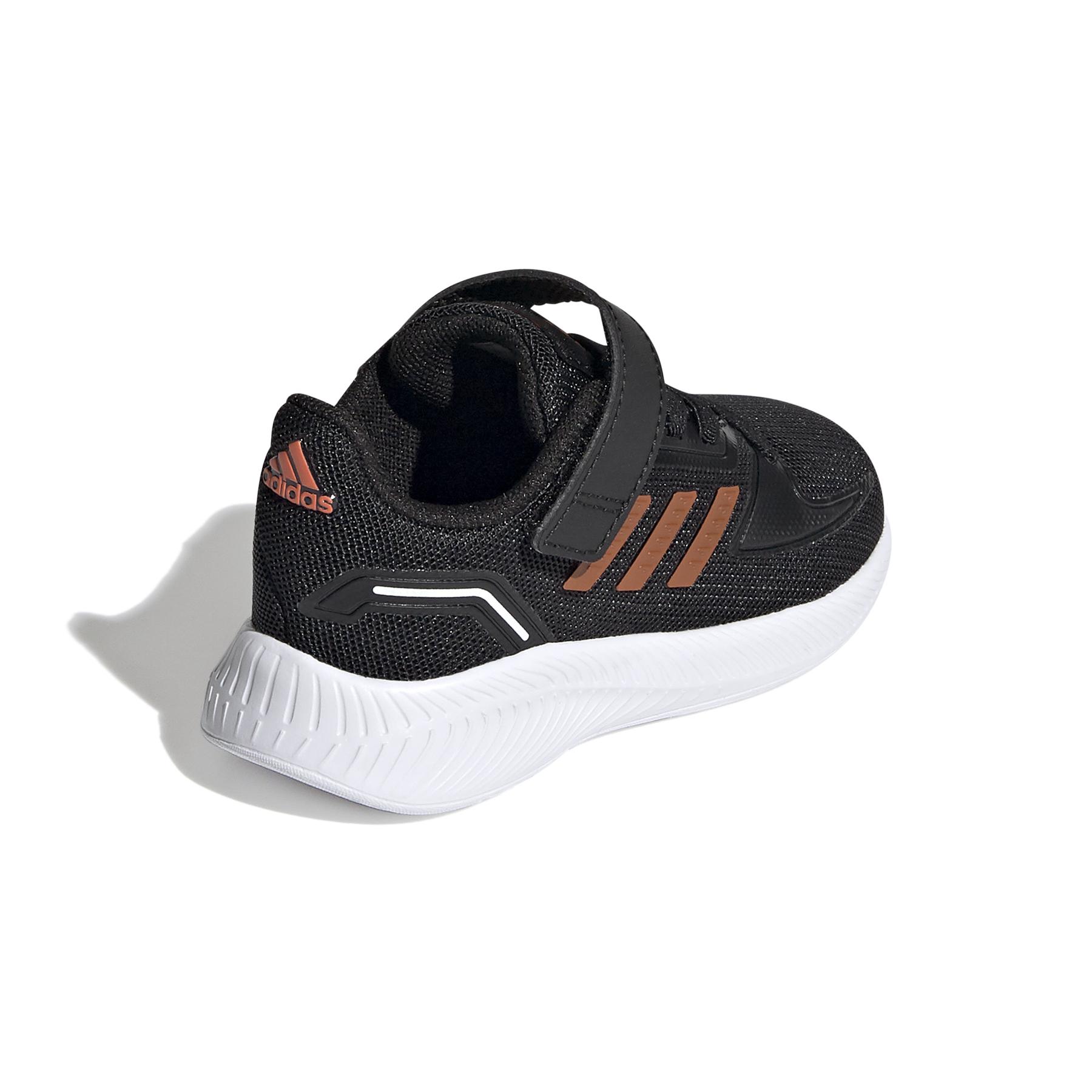 product/a/d/adidas_fz0098_7_footwear_photography_back_lateral_top_view_white.jpg