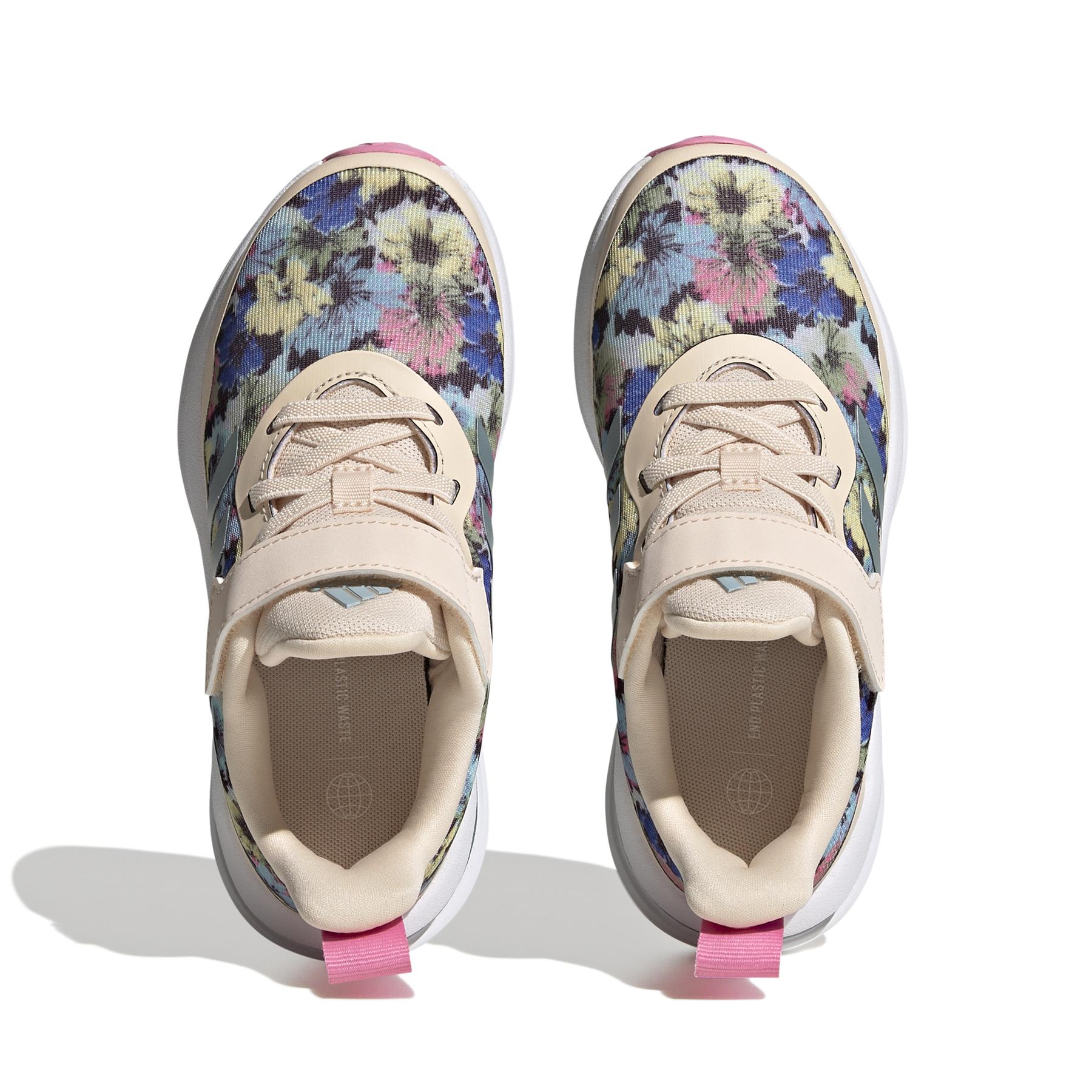 product/a/d/adidas_gv9475_3_footwear_photography_top_portrait_view_white_000.jpg