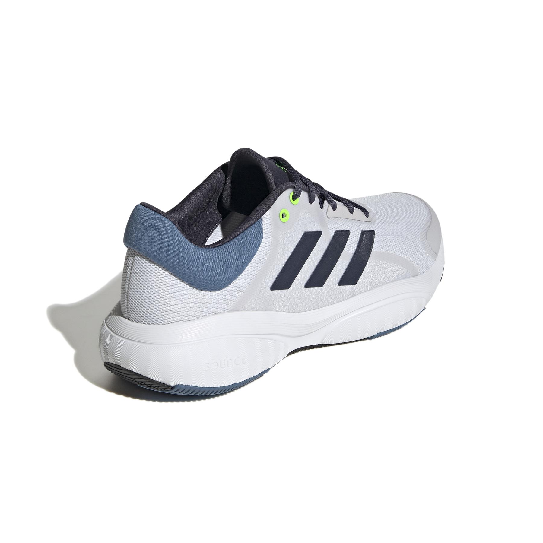 product/a/d/adidas_gv9532_7_footwear_photography_back_lateral_top_view_white_000.jpg