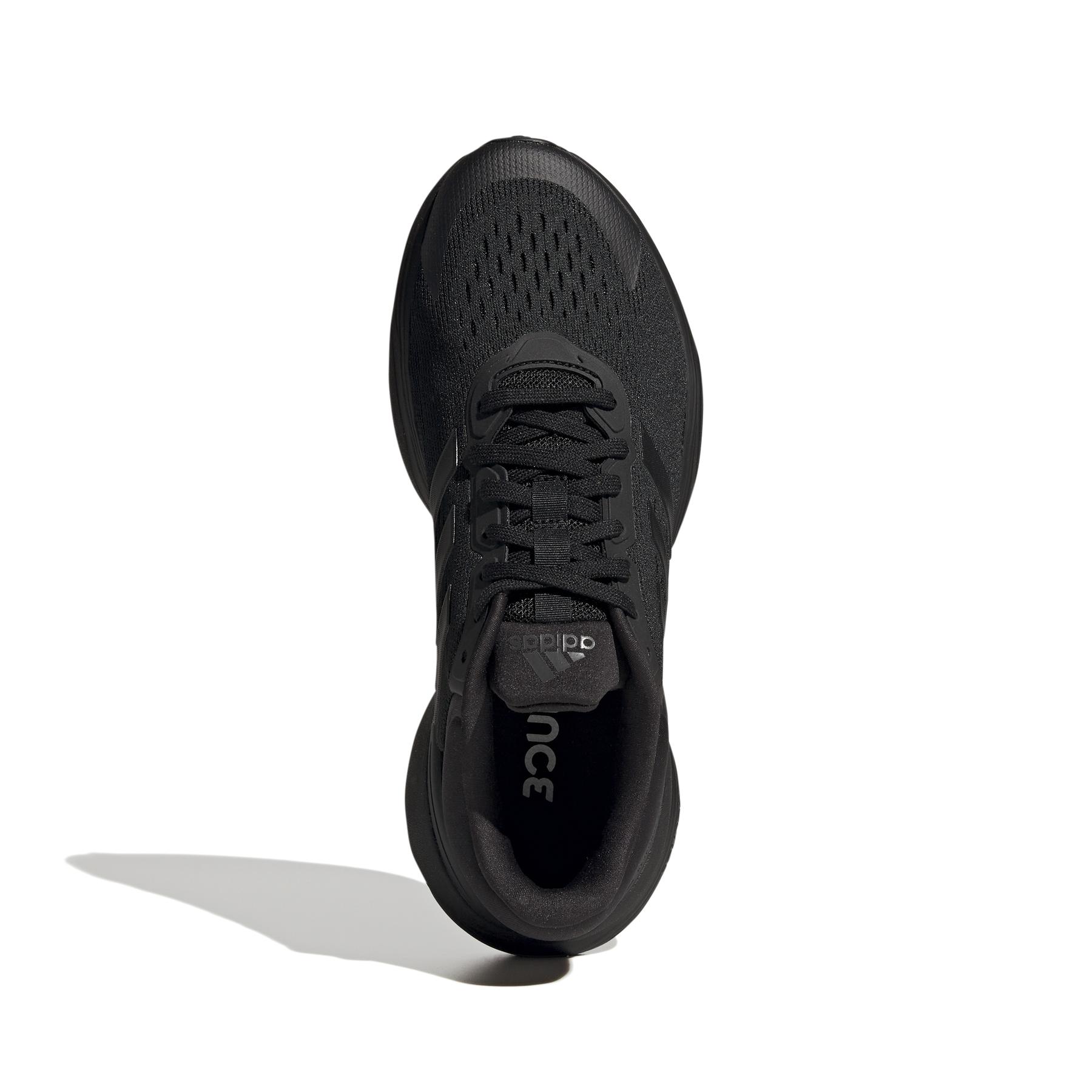 product/a/d/adidas_gw1374_3_footwear_photography_top_portrait_view_white_000.jpg