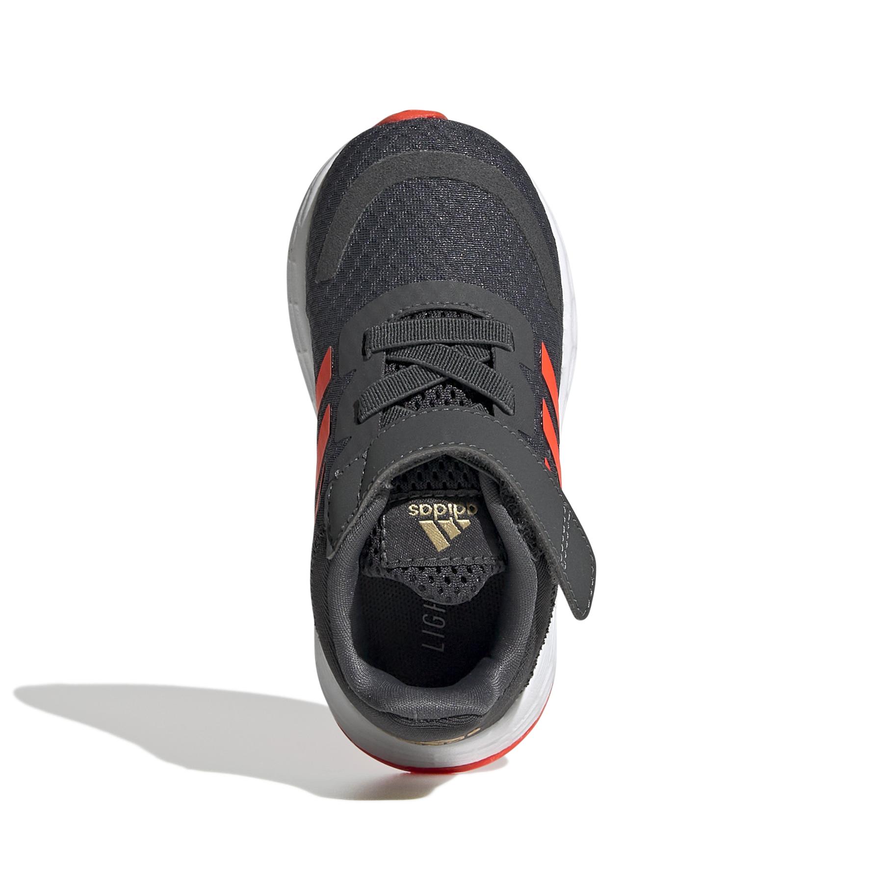 product/a/d/adidas_gw2238_3_footwear_photography_top_portrait_view_white_000.jpg