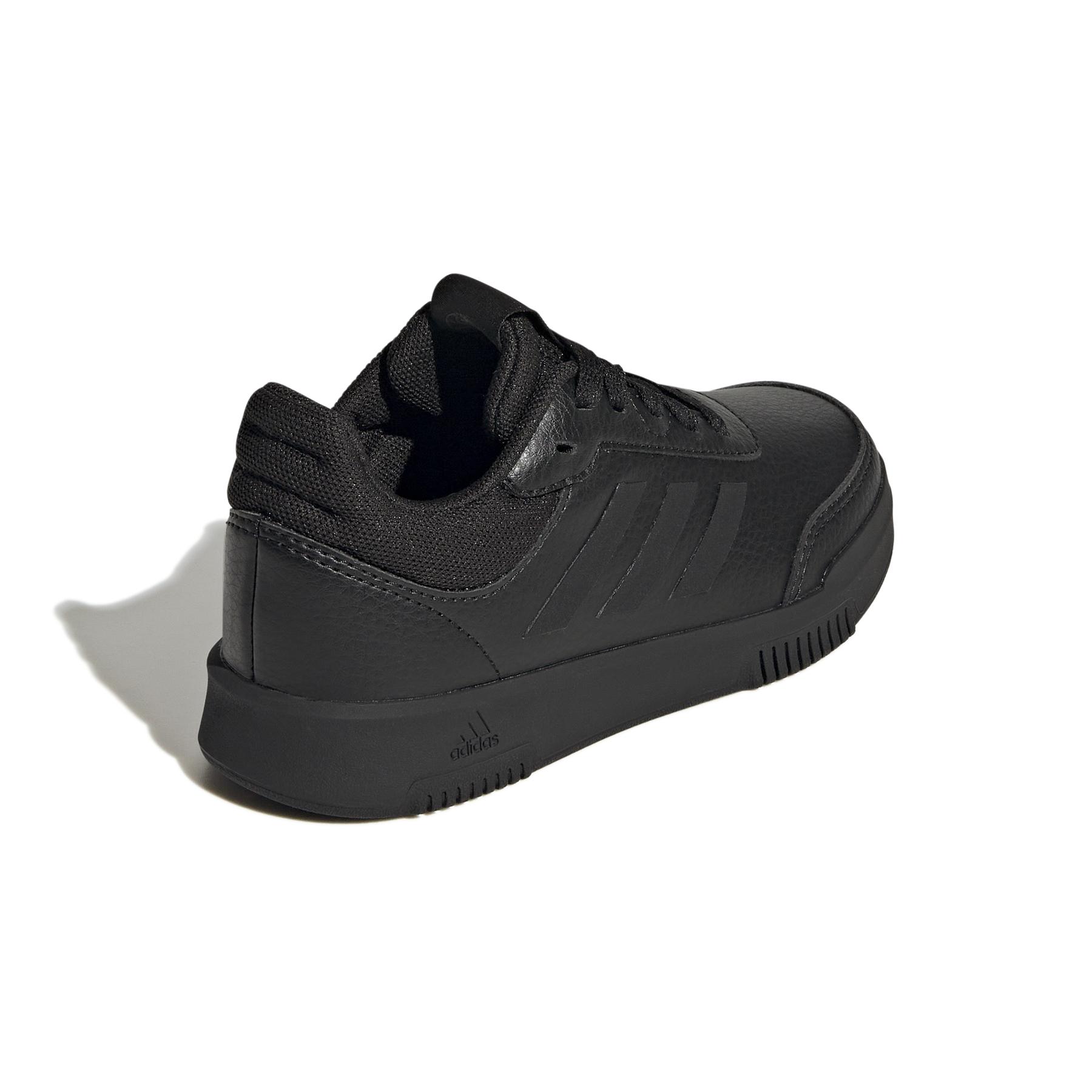 product/a/d/adidas_gw6424_7_footwear_photography_back_lateral_top_view_white_000.jpg