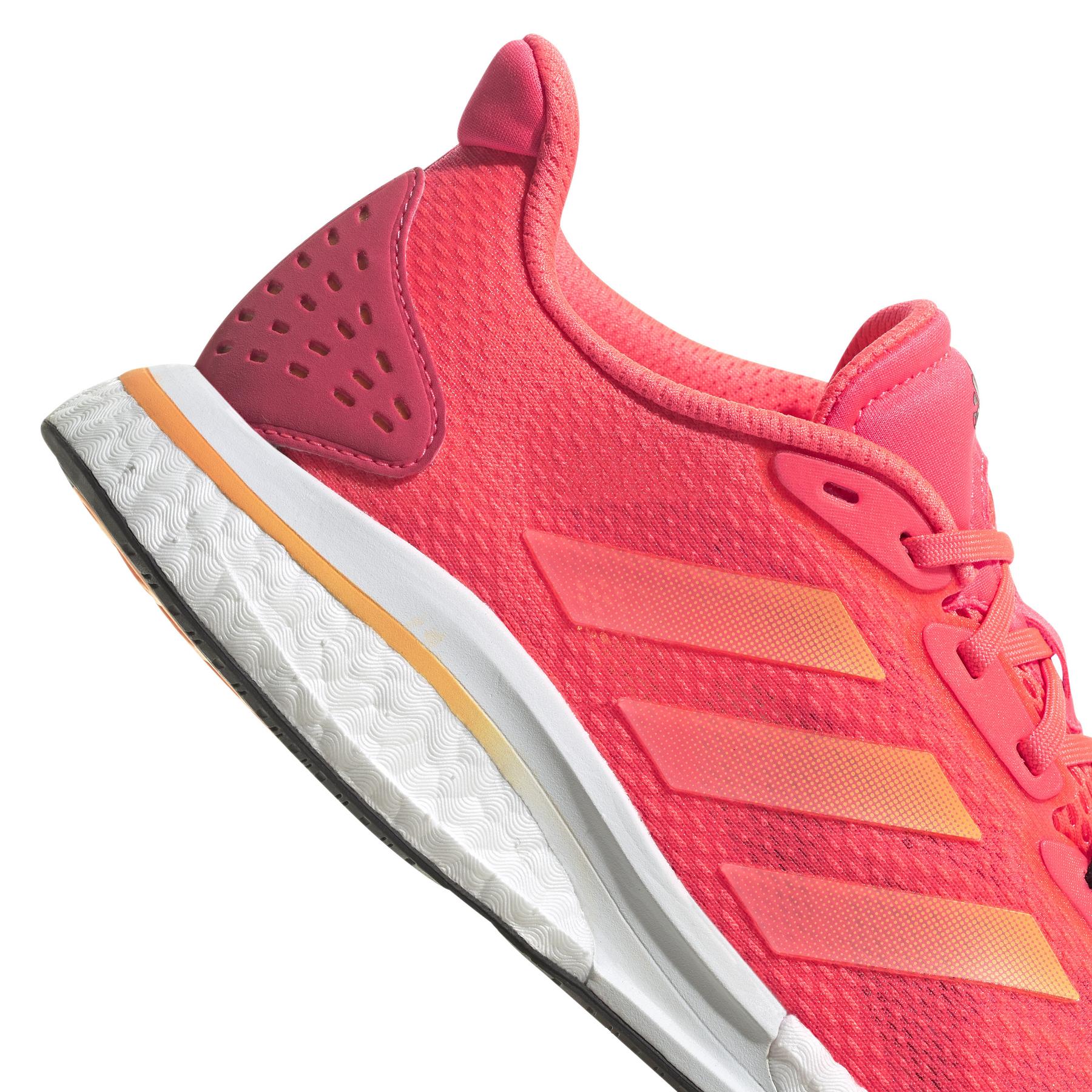 product/a/d/adidas_gx2958_8_footwear_photography_detail_view_1_white_000.jpg