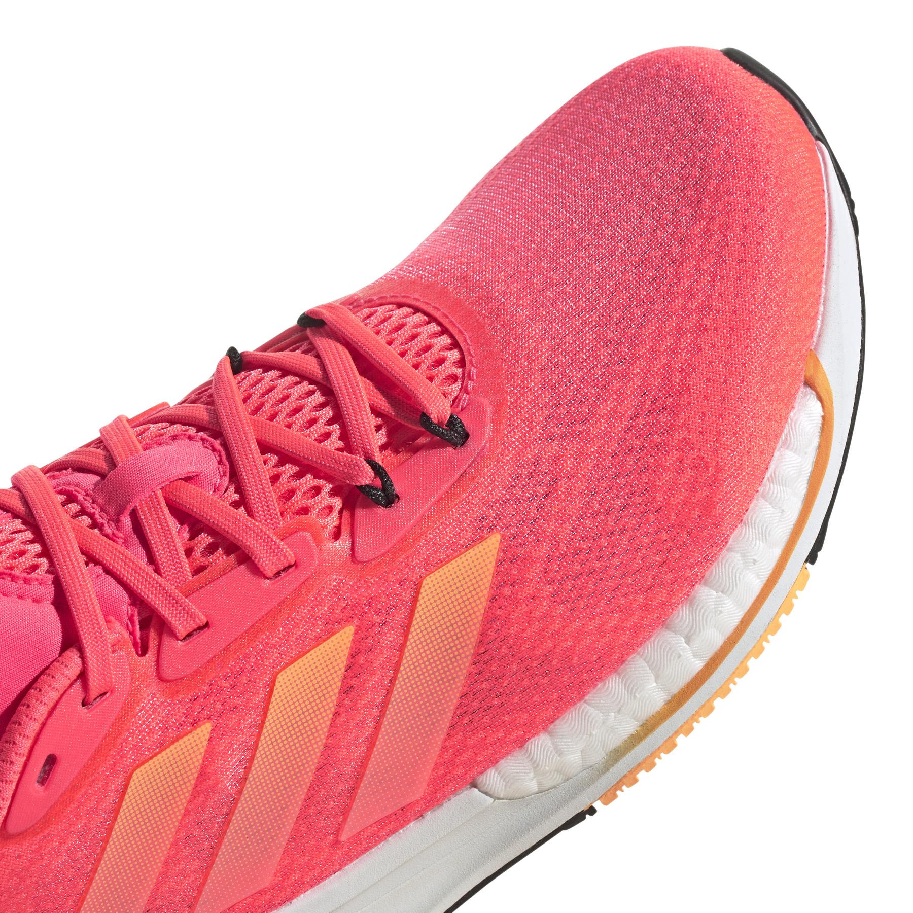 product/a/d/adidas_gx2958_9_footwear_photography_detail_view_2_white_000.jpg