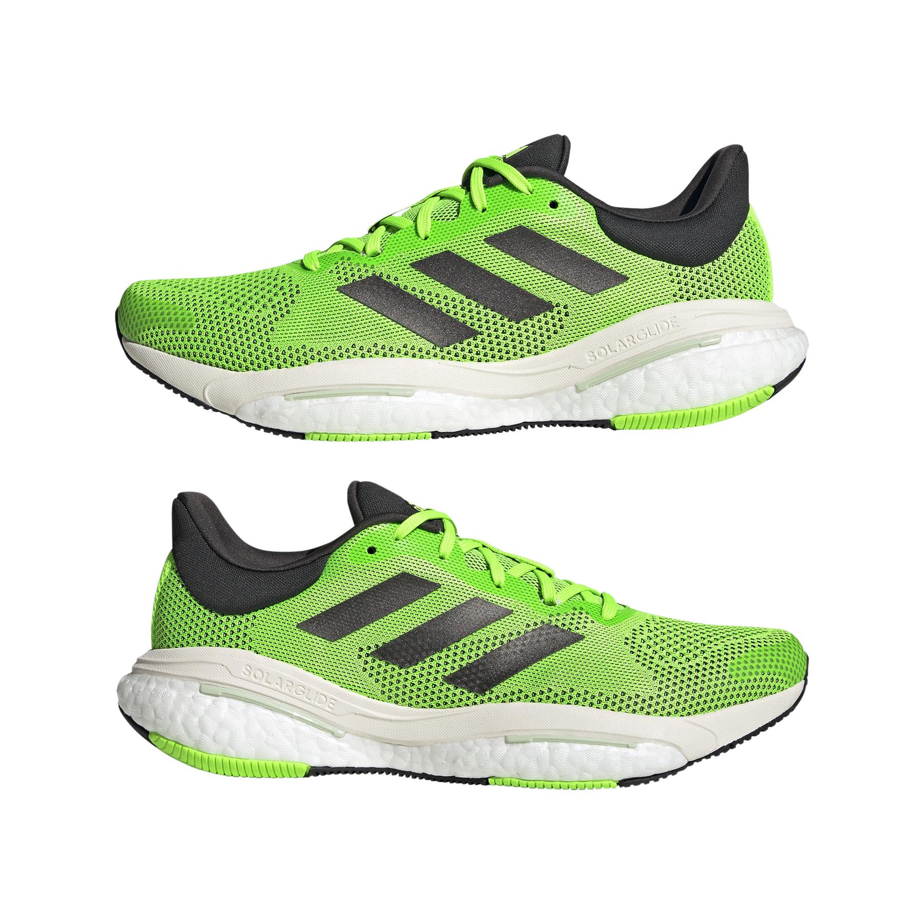 product/a/d/adidas_gx6704_10_footwear_photography_mirrored_pair_view_white_000.jpg