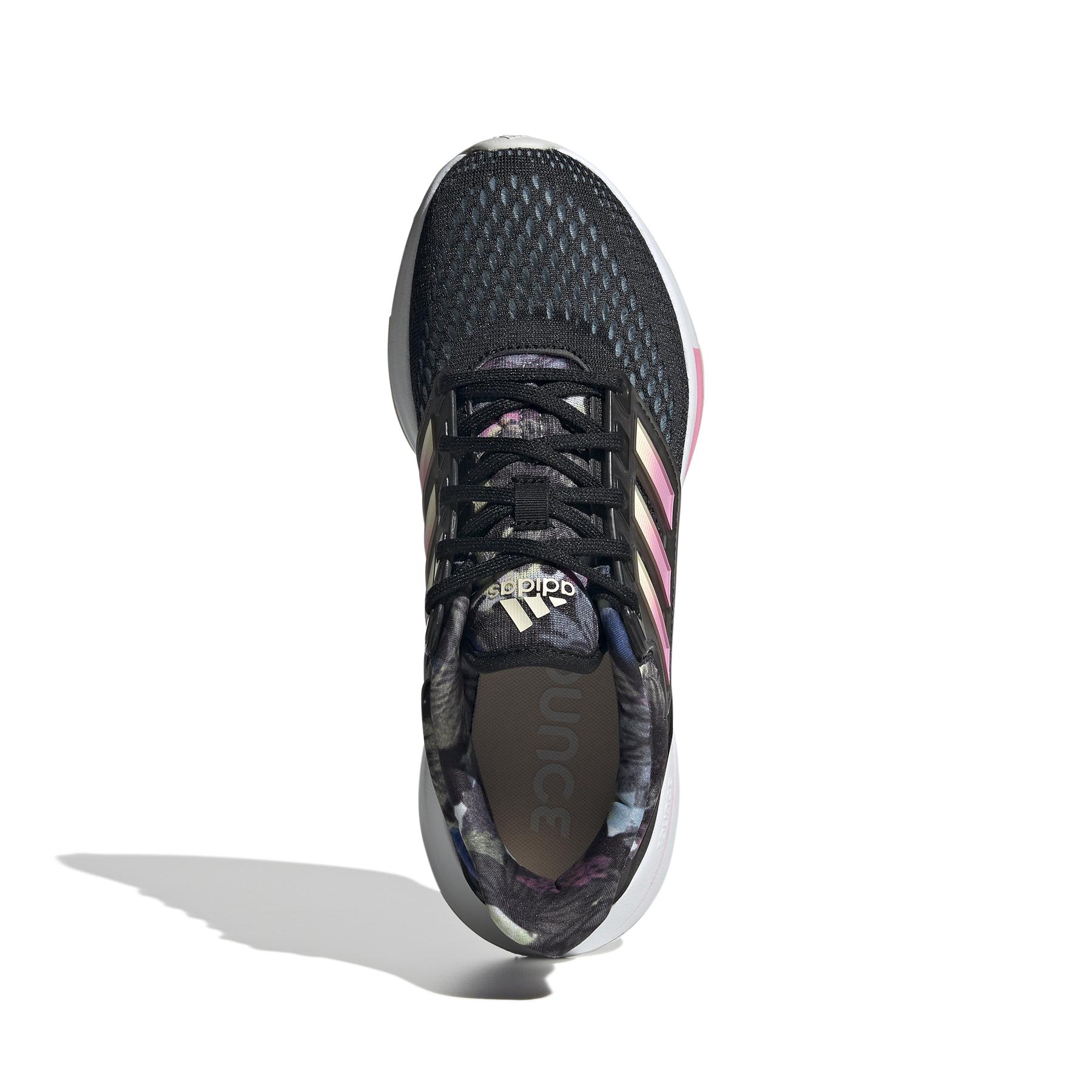 product/a/d/adidas_gx7320_3_footwear_photography_top_portrait_view_white_000.jpg