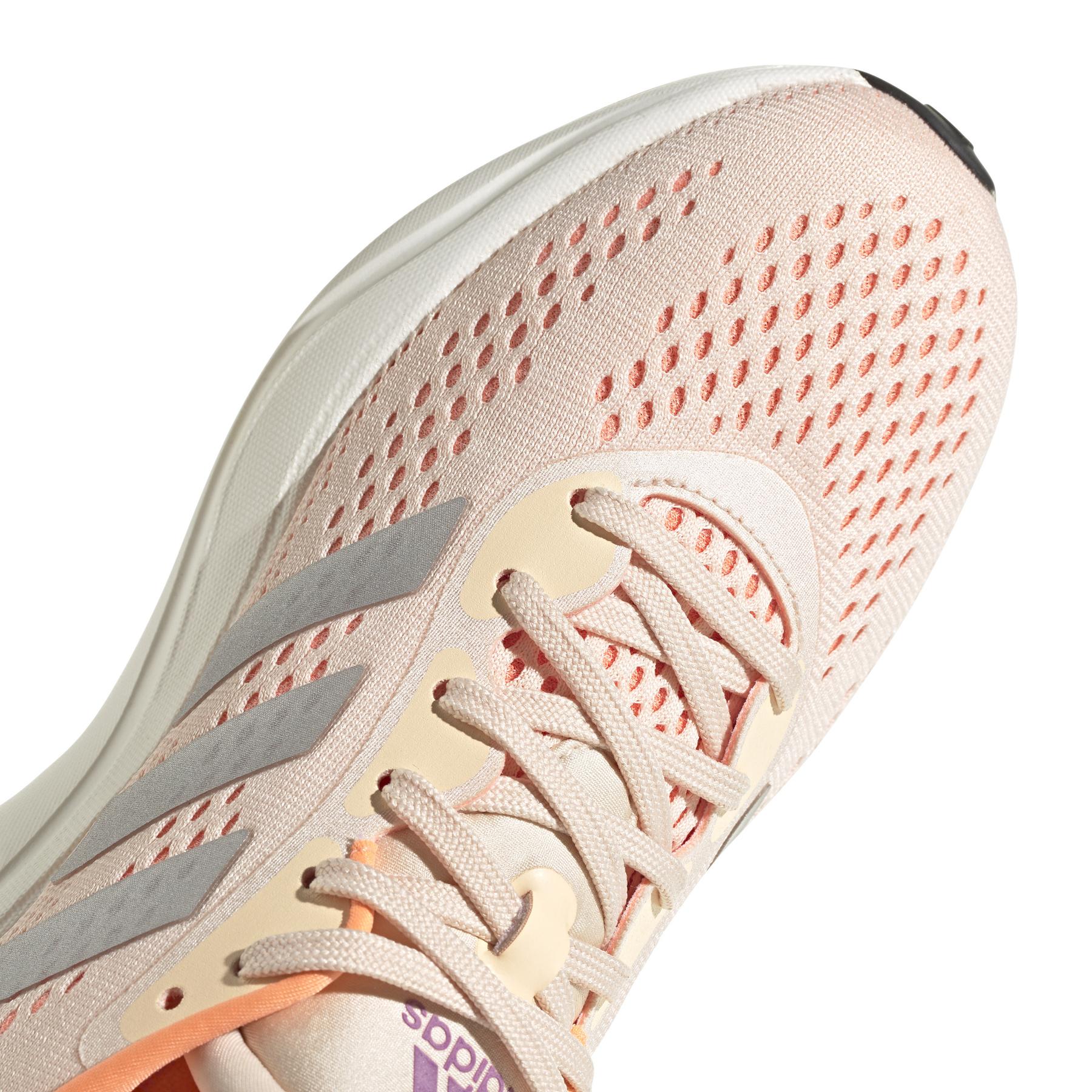 product/a/d/adidas_gy1774_9_footwear_photography_detail_view_2_white_000.jpg