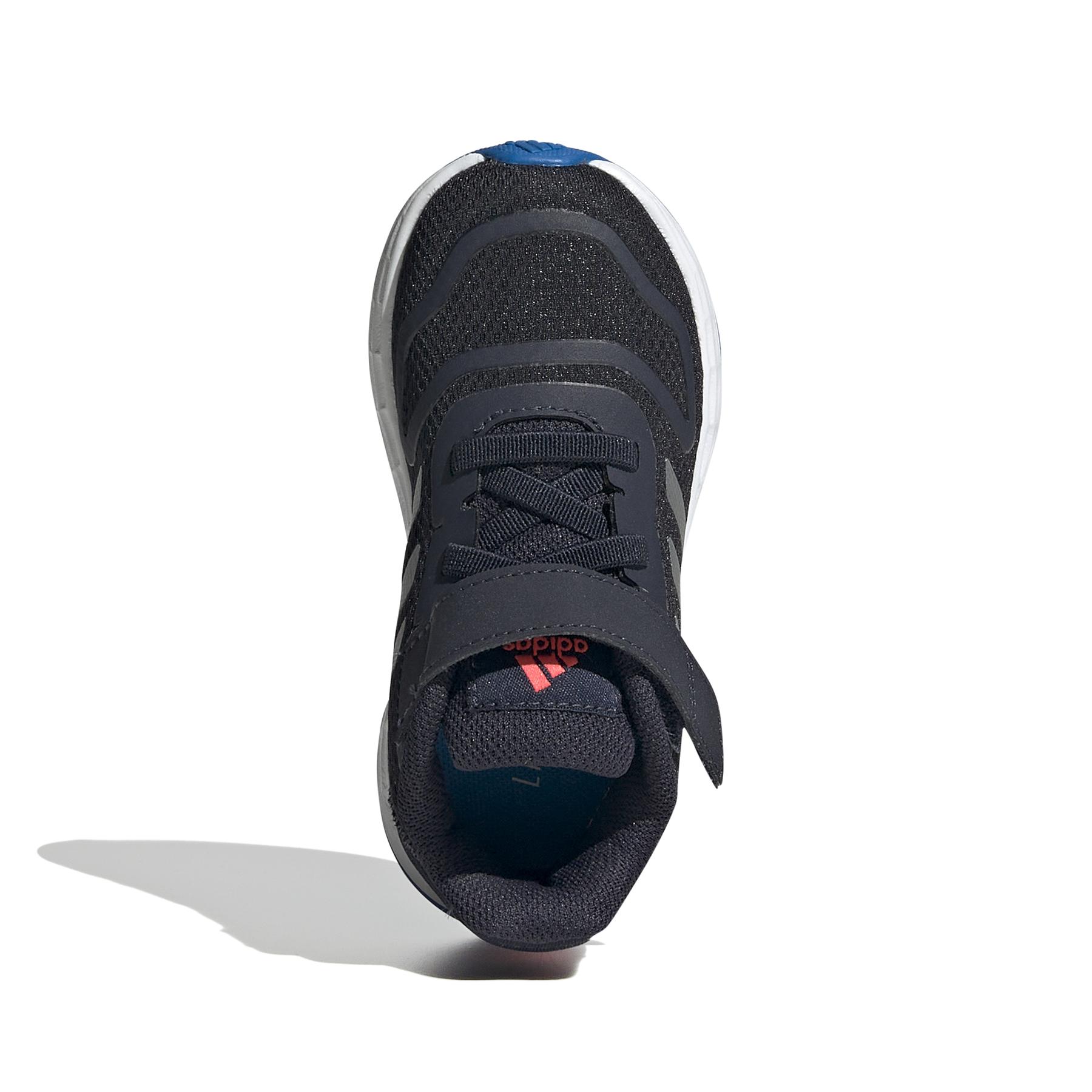 product/a/d/adidas_gz0659_3_footwear_photography_top_portrait_view_white_000.jpg