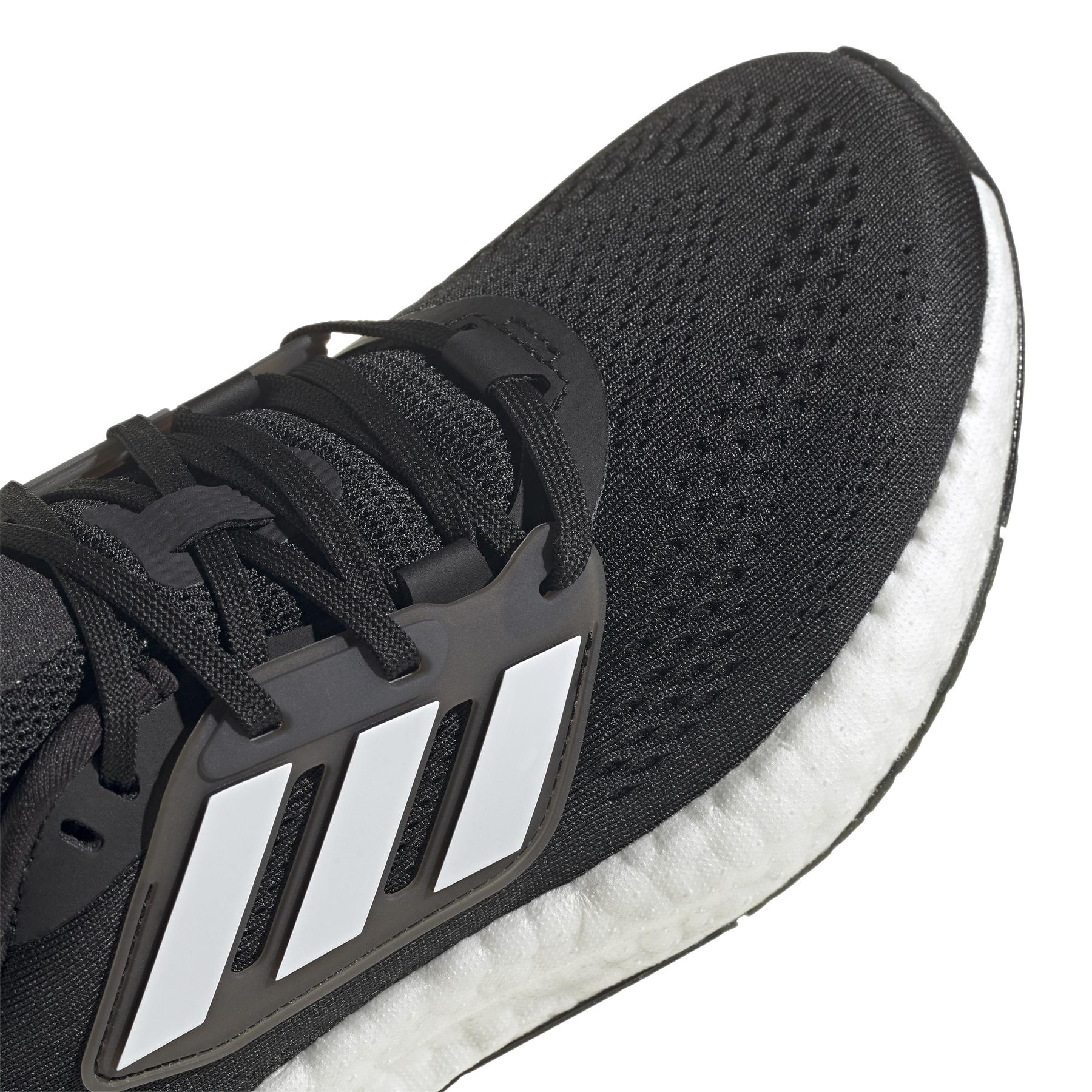 product/a/d/adidas_gz5180_9_footwear_photography_detail_view_2_white_000.jpg