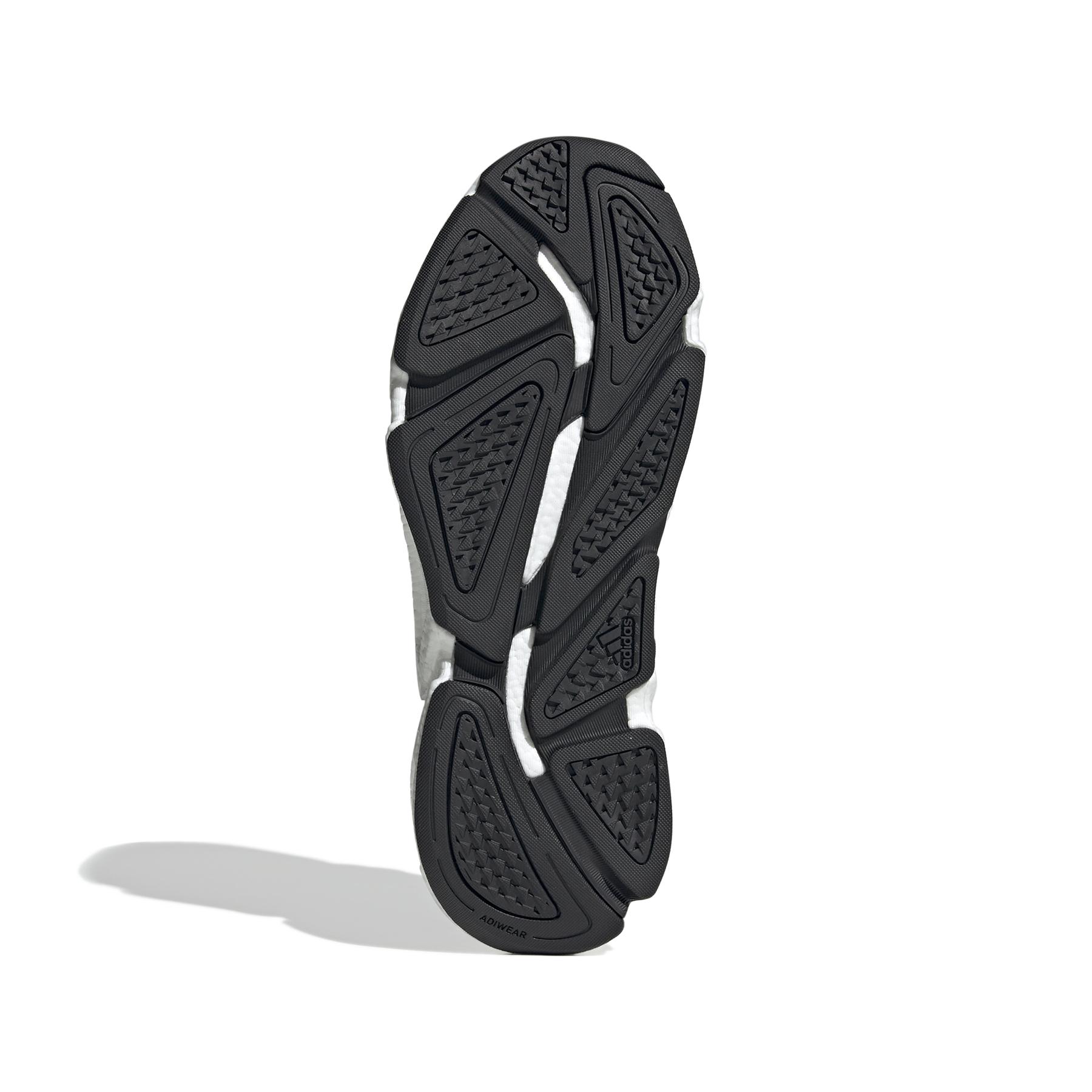 product/a/d/adidas_gz6081_4_footwear_photography_bottom_view_white_000.jpg