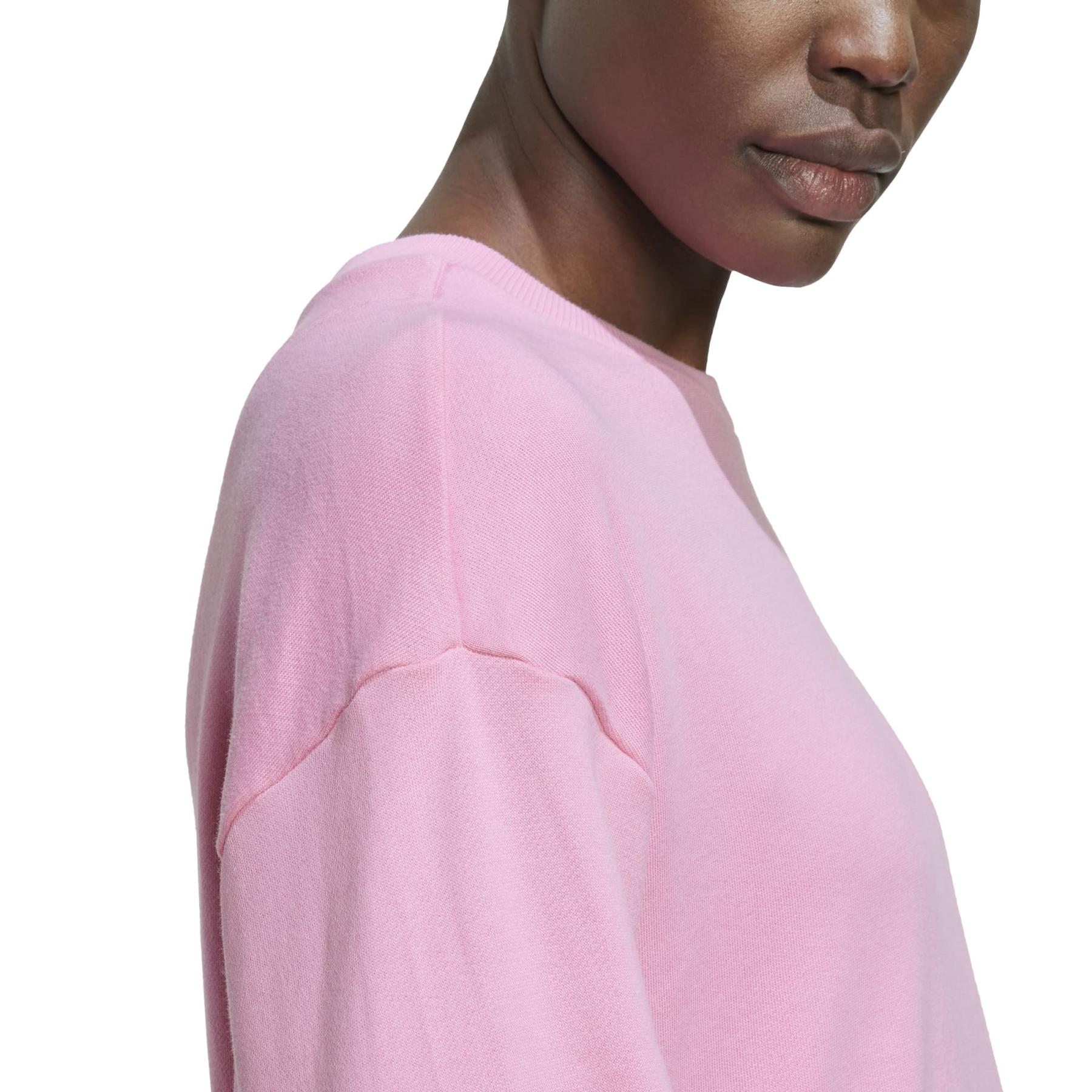 product/a/d/adidas_hh8509_8_apparel_on_model_detail_view_2_white.jpg