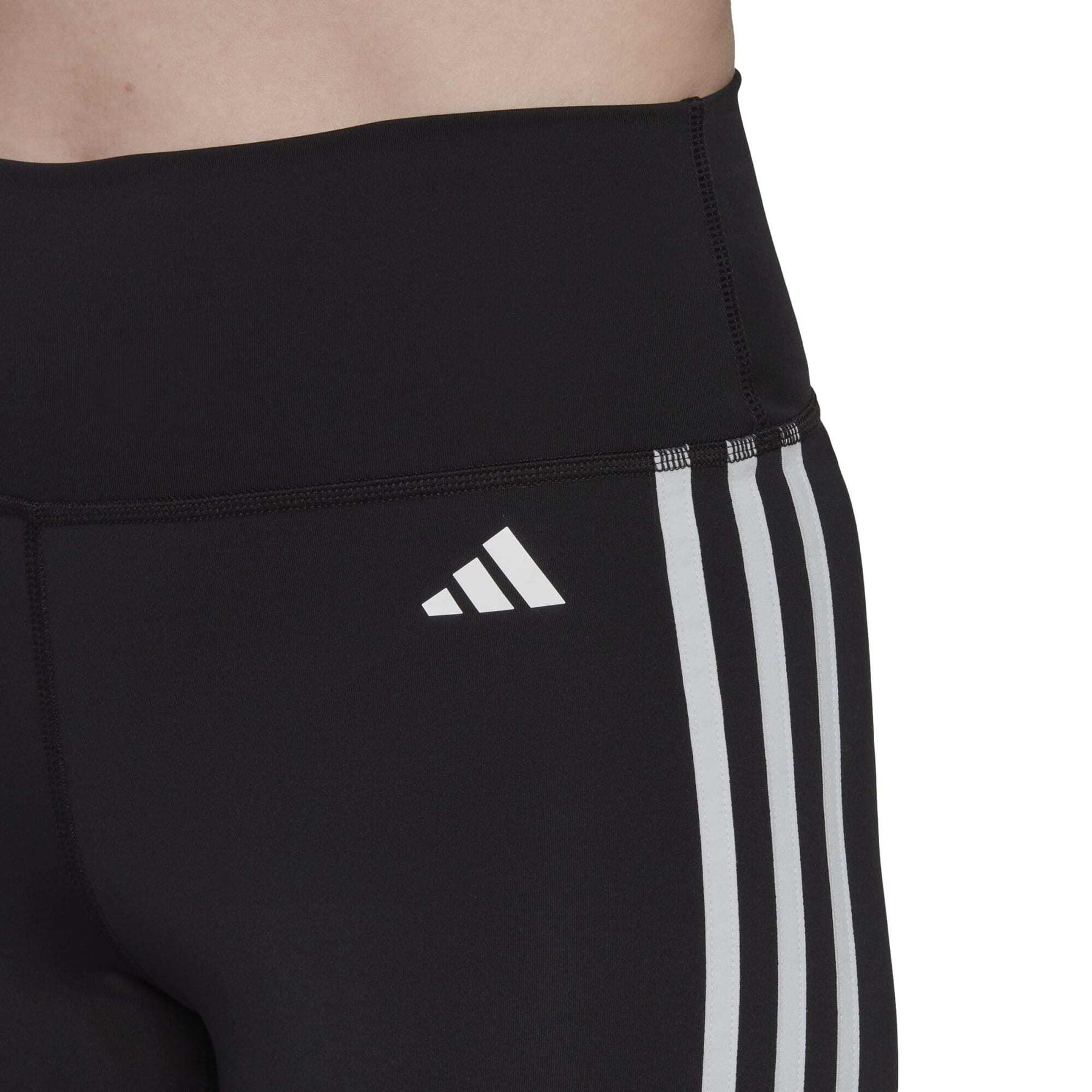 product/a/d/adidas_hk9964_8_apparel_on_model_detail_view_2_white.jpg