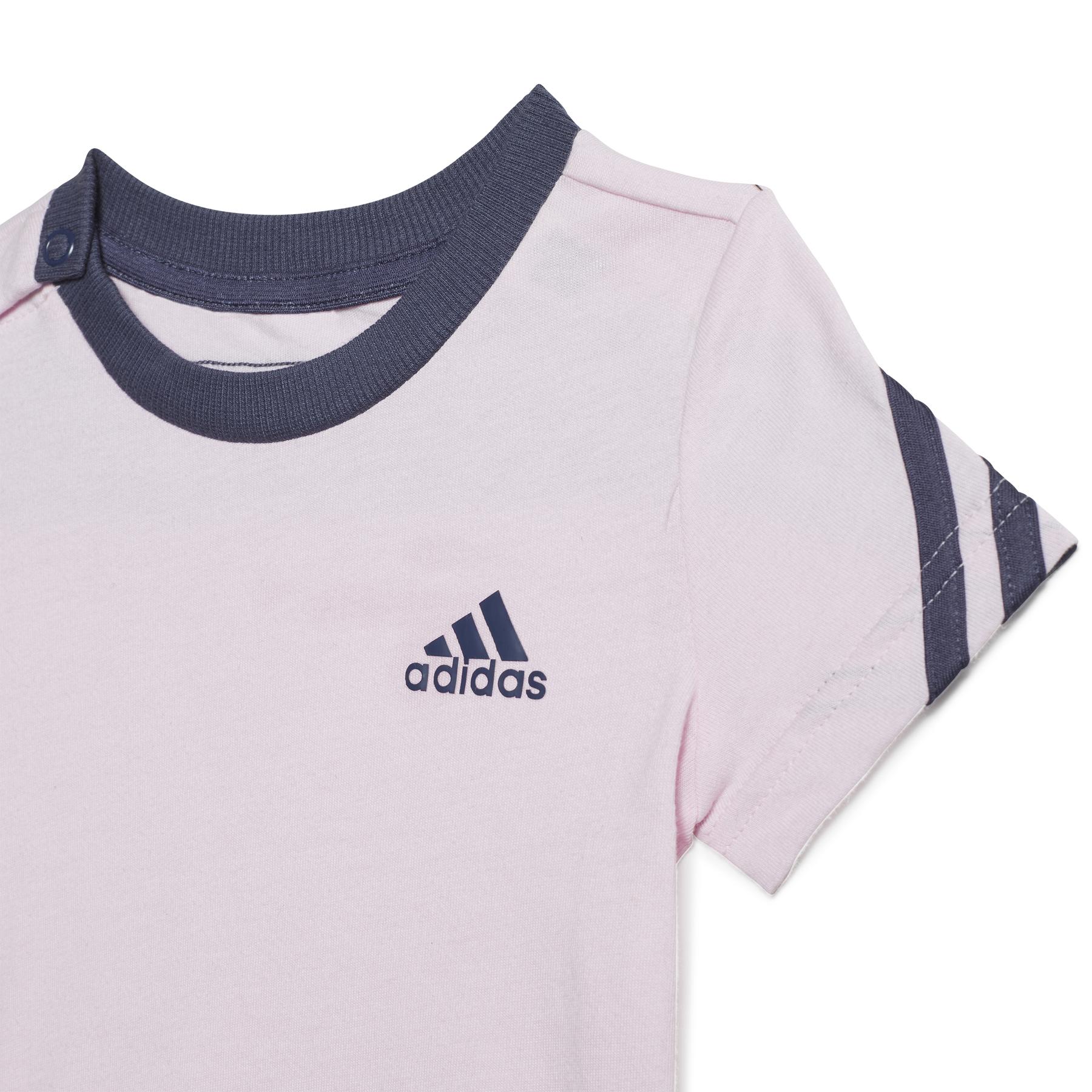 product/a/d/adidas_hm6593_3_apparel_photography_detail_view_1_white_xo.jpg