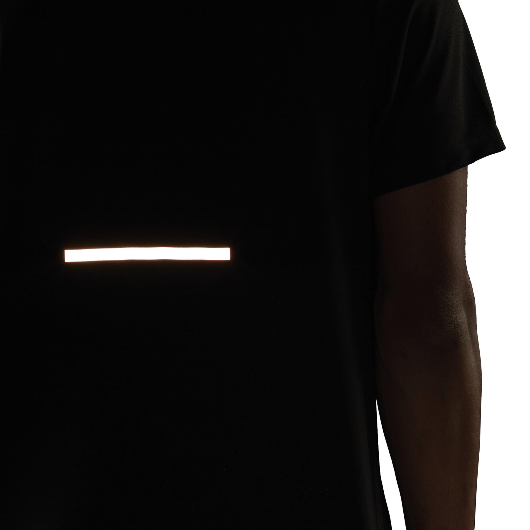 product/a/d/adidas_hn0792_8_apparel_on_model_detail_view_2_white.jpg