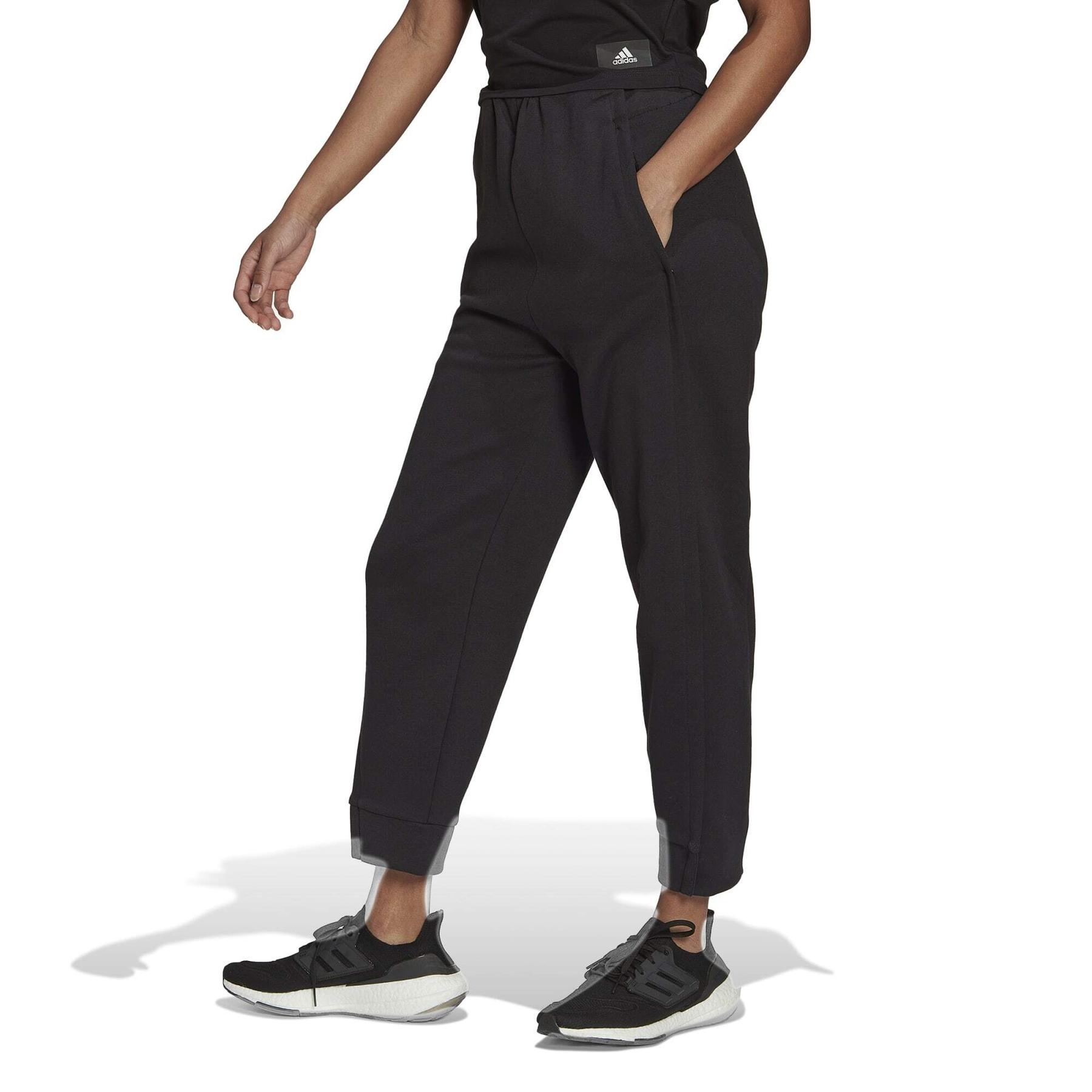 product/a/d/adidas_hn4804_5_apparel_on_model_side_view_white.jpg