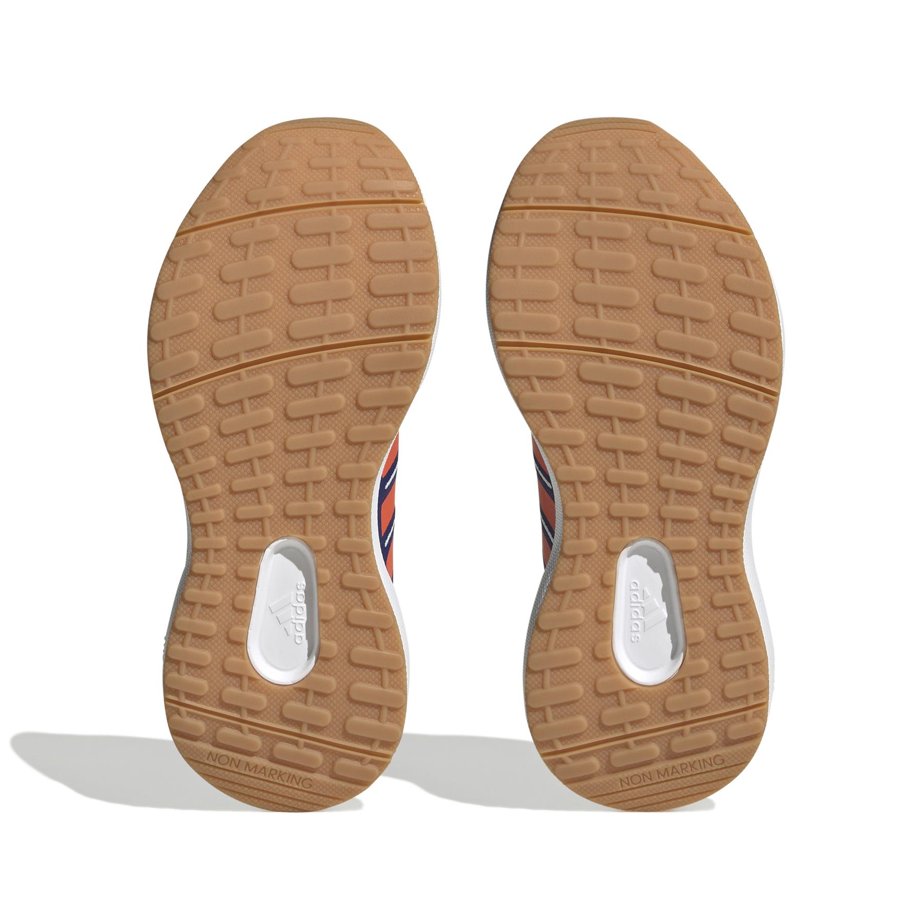 product/a/d/adidas_hp5450_4_footwear_photography_bottom_view_white_000.jpg