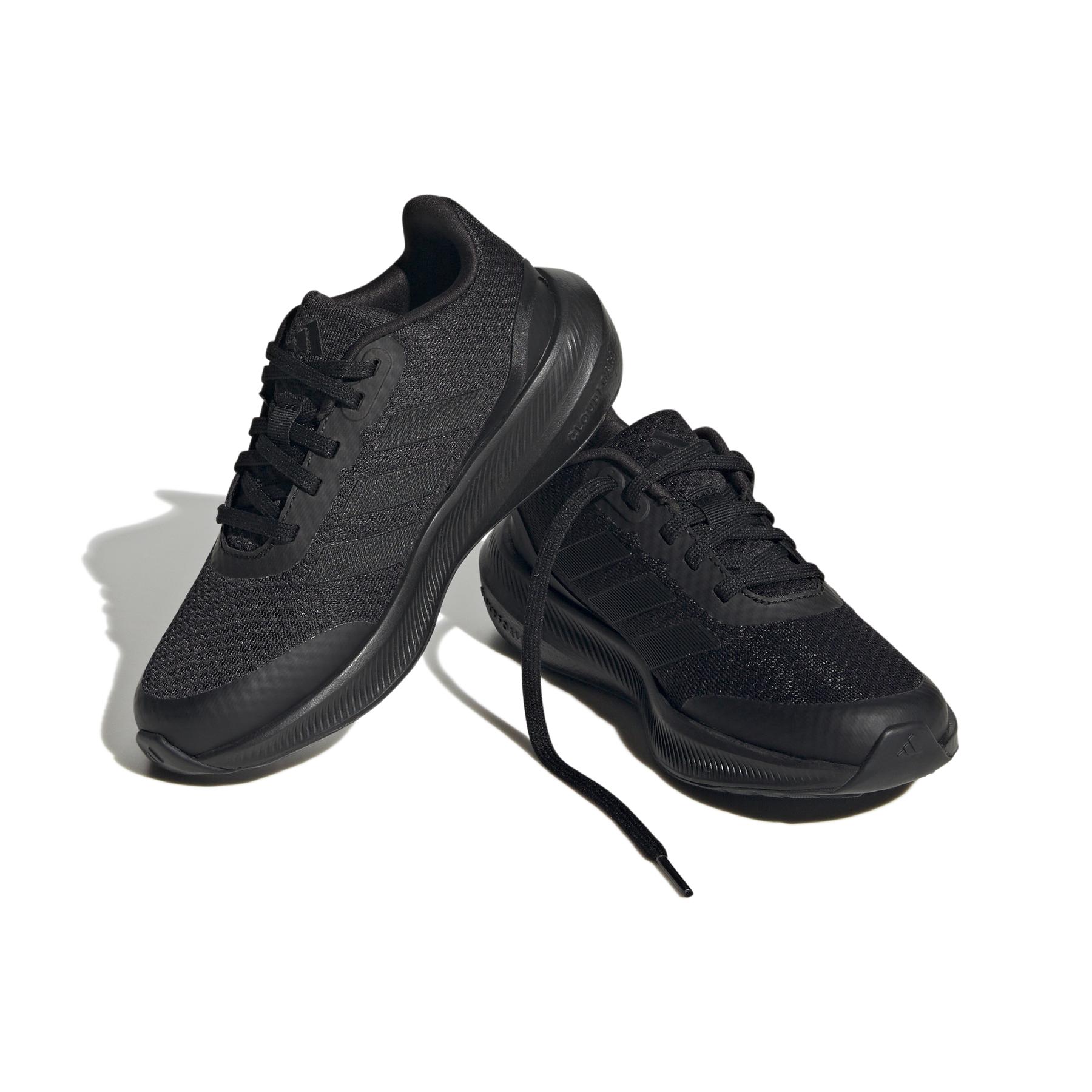 product/a/d/adidas_hp5842_6_footwear_photography_front_lateral_top_view_white_000.jpg