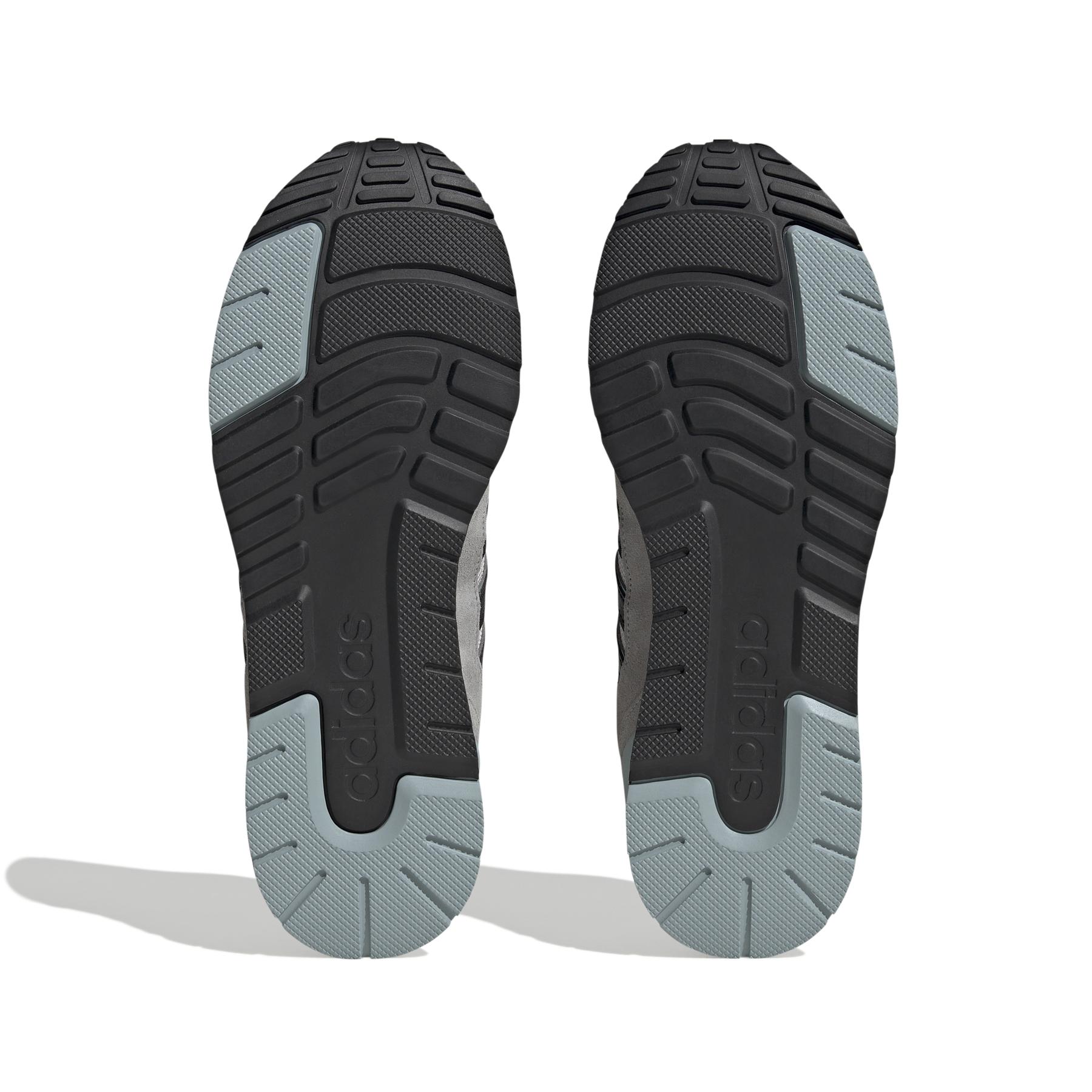 product/a/d/adidas_hp6113_4_footwear_photography_bottom_view_white_000.jpg