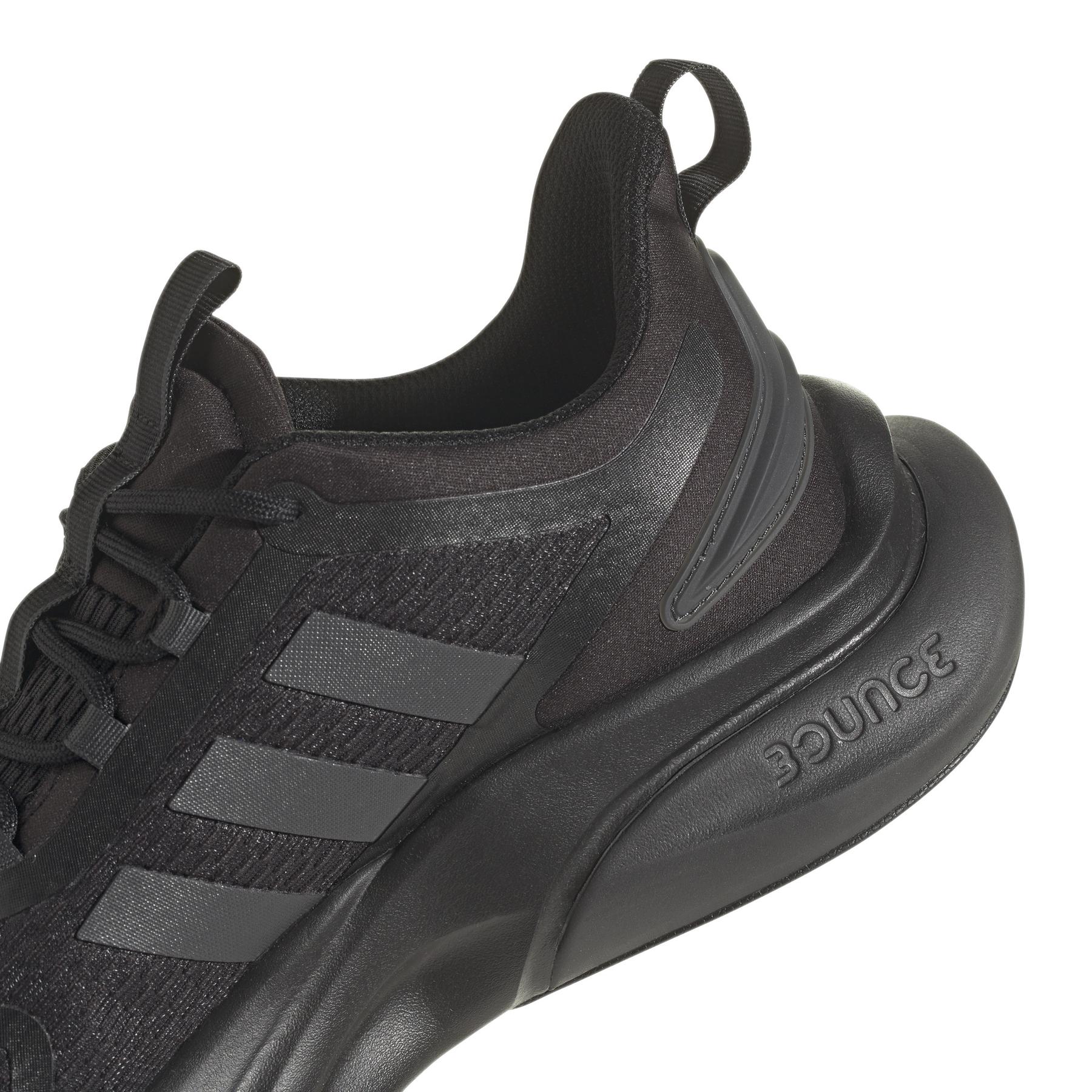 product/a/d/adidas_hp6142_8_footwear_photography_detail_view_1_white_000.jpg