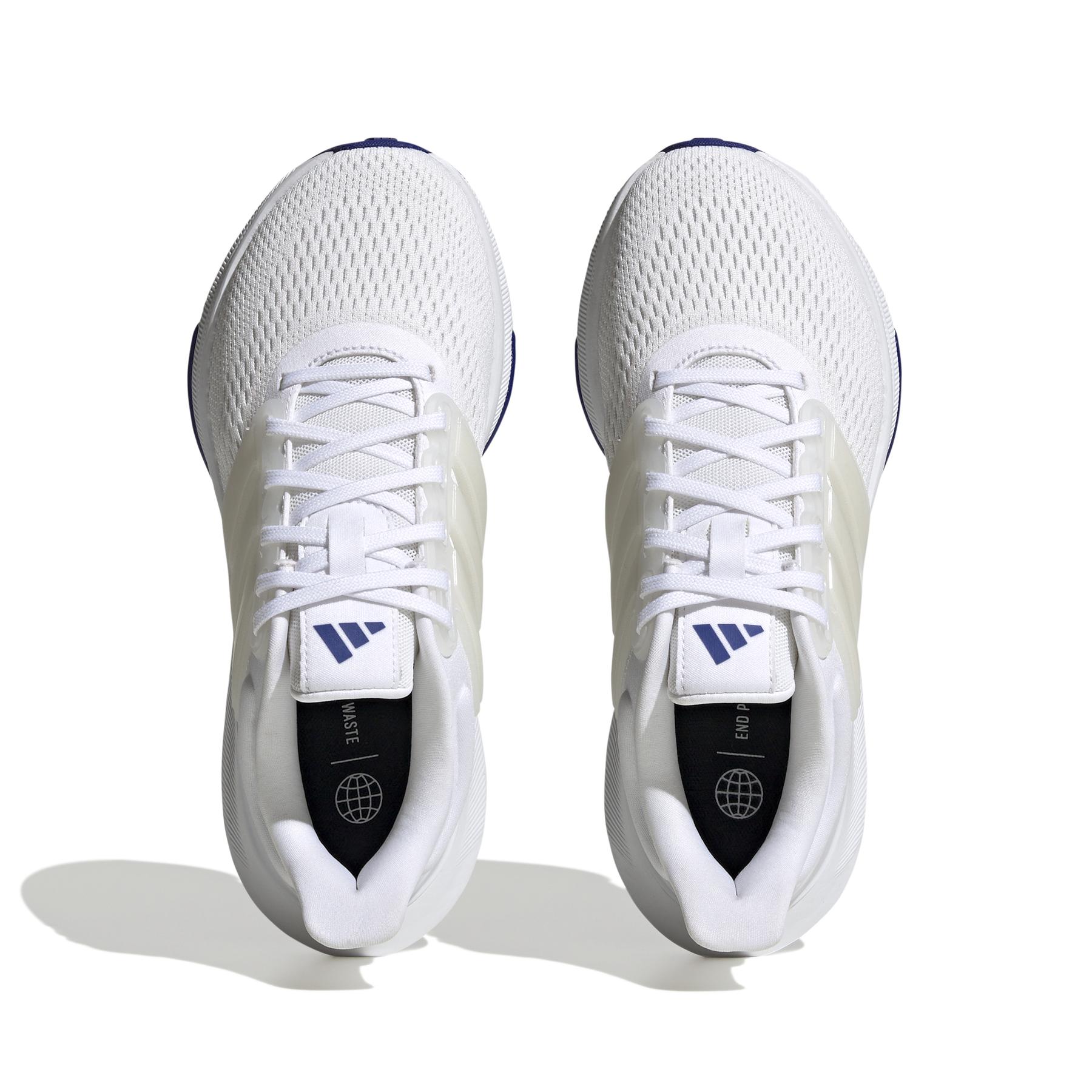 product/a/d/adidas_hq1304_3_footwear_photography_top_portrait_view_white_000.jpg