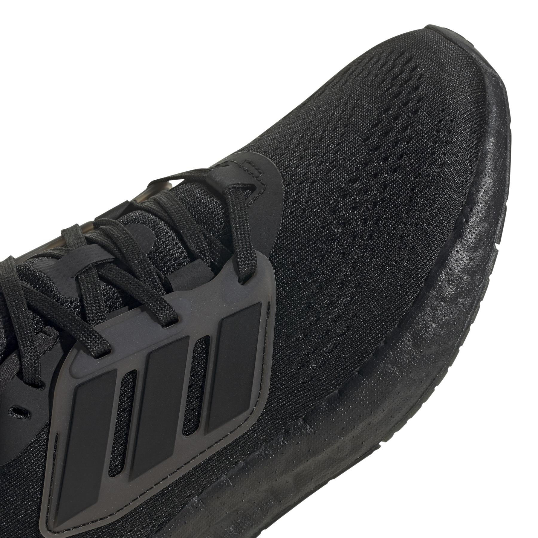 product/a/d/adidas_hq1456_8_footwear_photography_detail_view_1_white_000.jpg