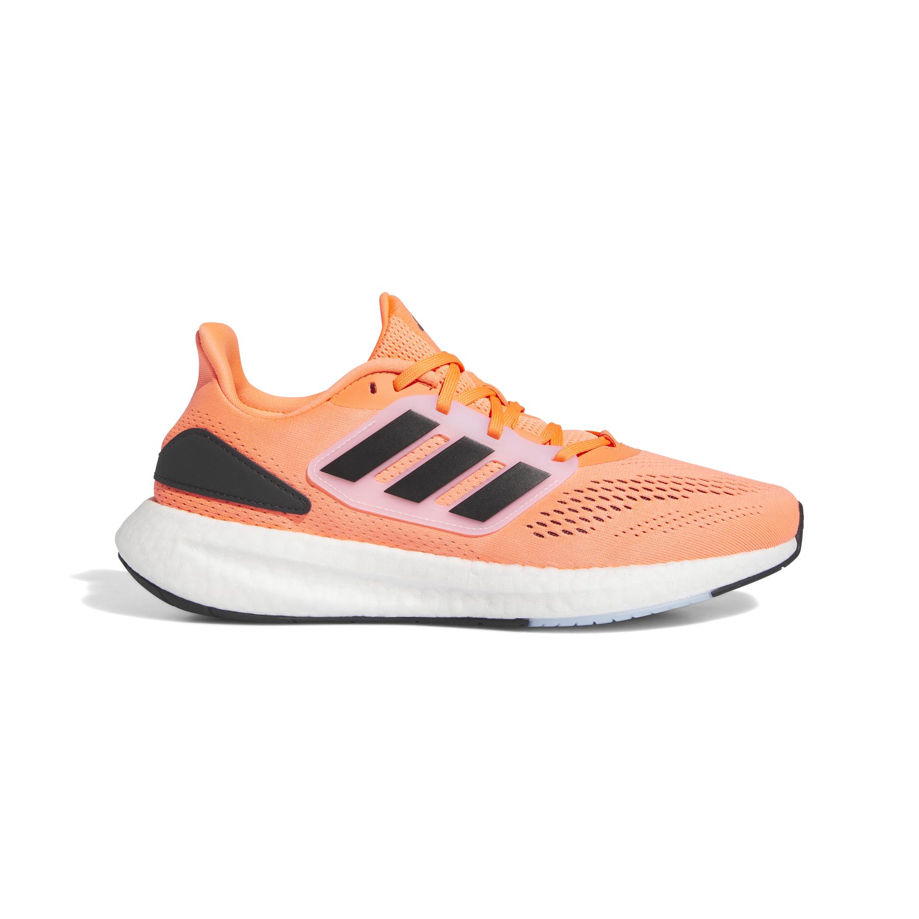 product/a/d/adidas_hq8587_1_footwear_photography_side_lateral_center_view_white00.jpg