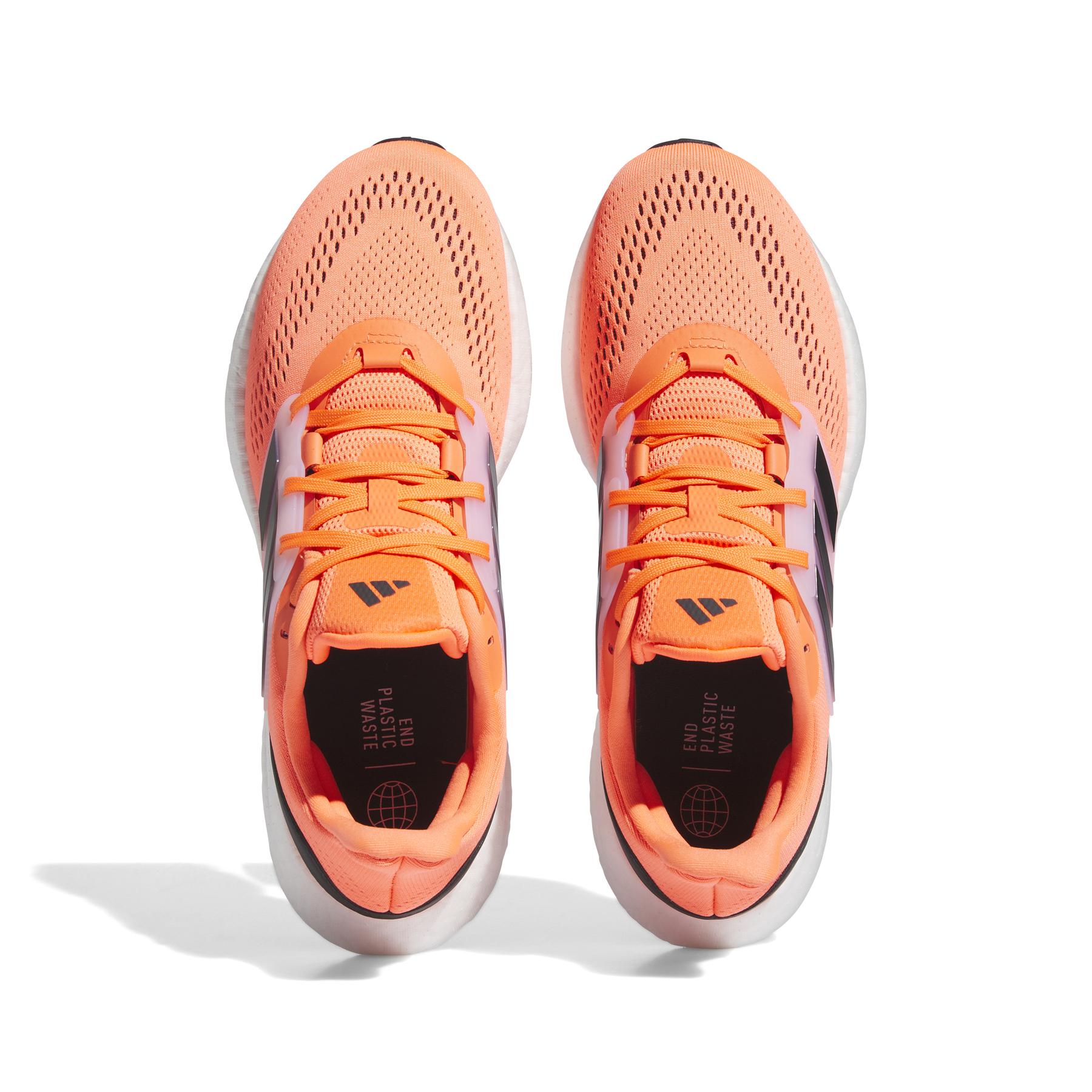 product/a/d/adidas_hq8587_3_footwear_photography_top_portrait_view_white00.jpg