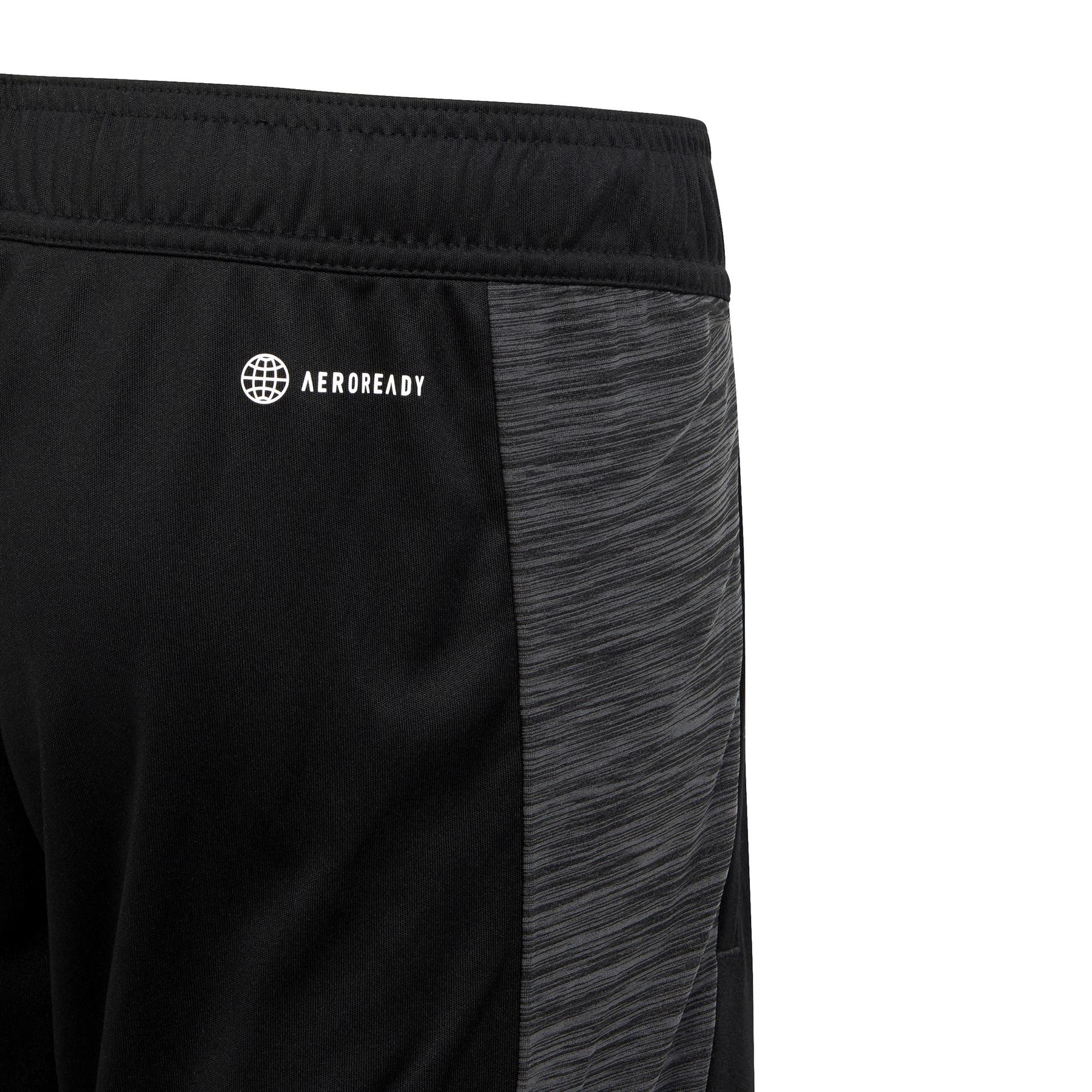 product/a/d/adidas_hr5923_4_apparel_photography_detail_view_1_white.jpg