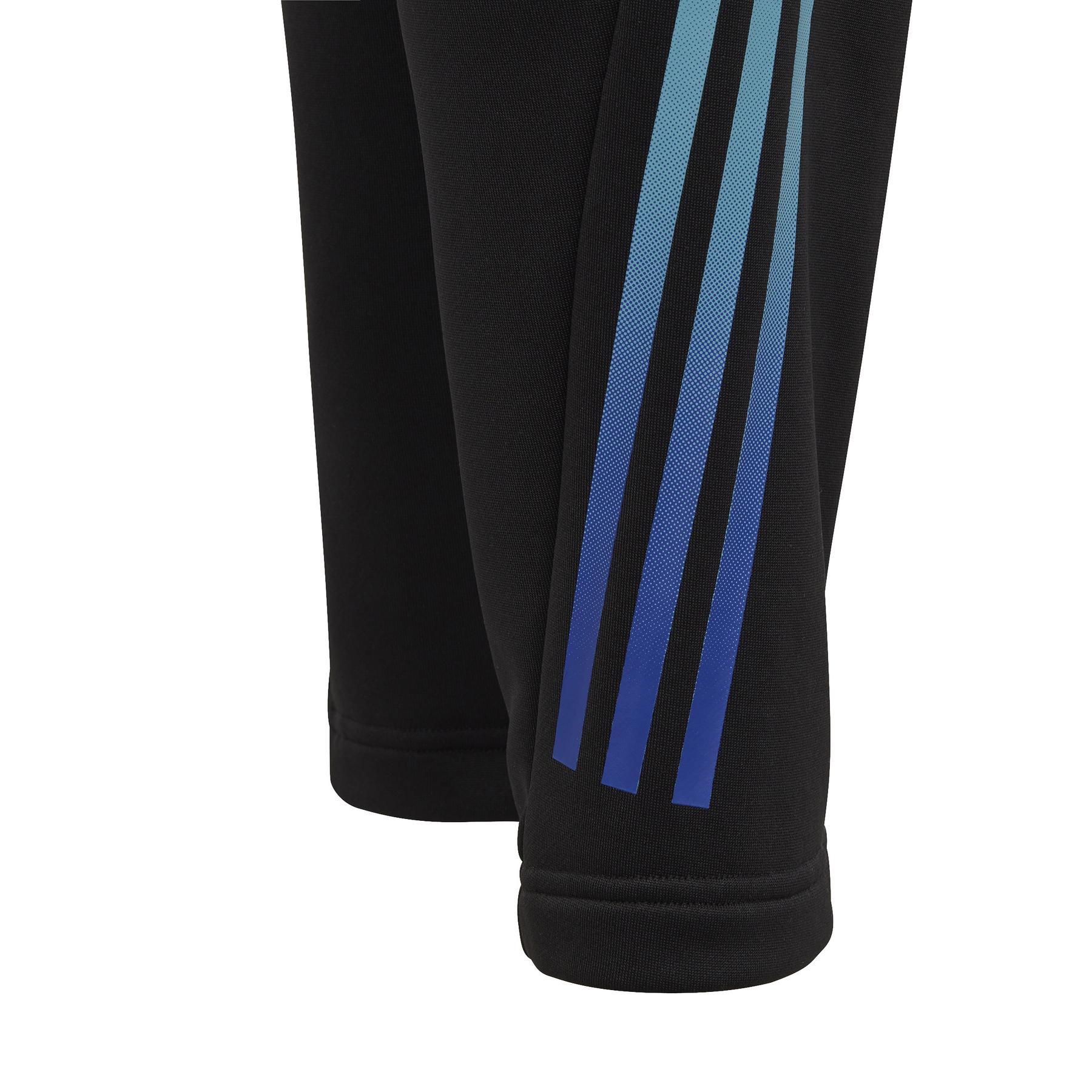 product/a/d/adidas_hr5927_5_apparel_photography_detail_view_2_white.jpg