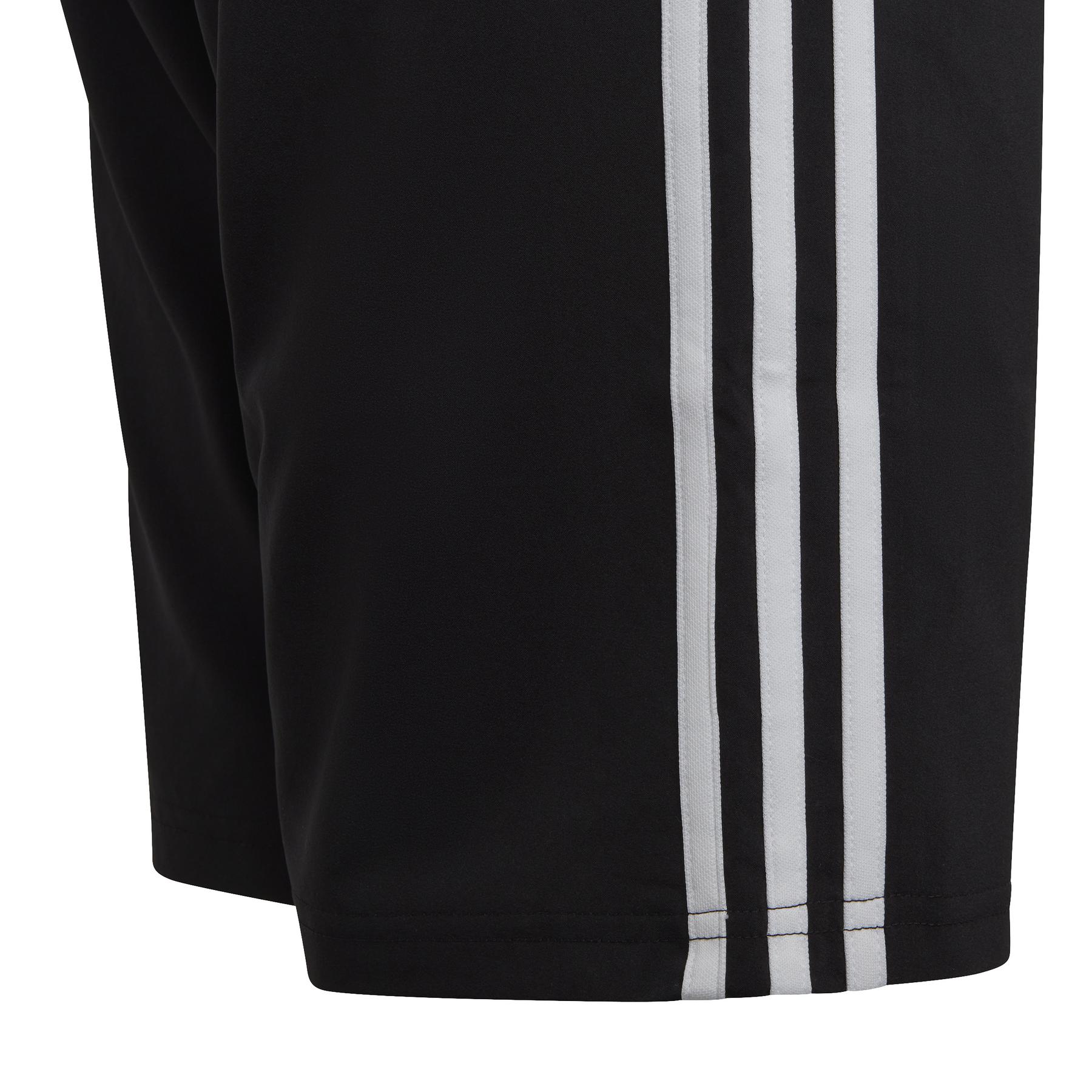 product/a/d/adidas_hr6332_6_apparel_photography_detail_view_3_white.jpg