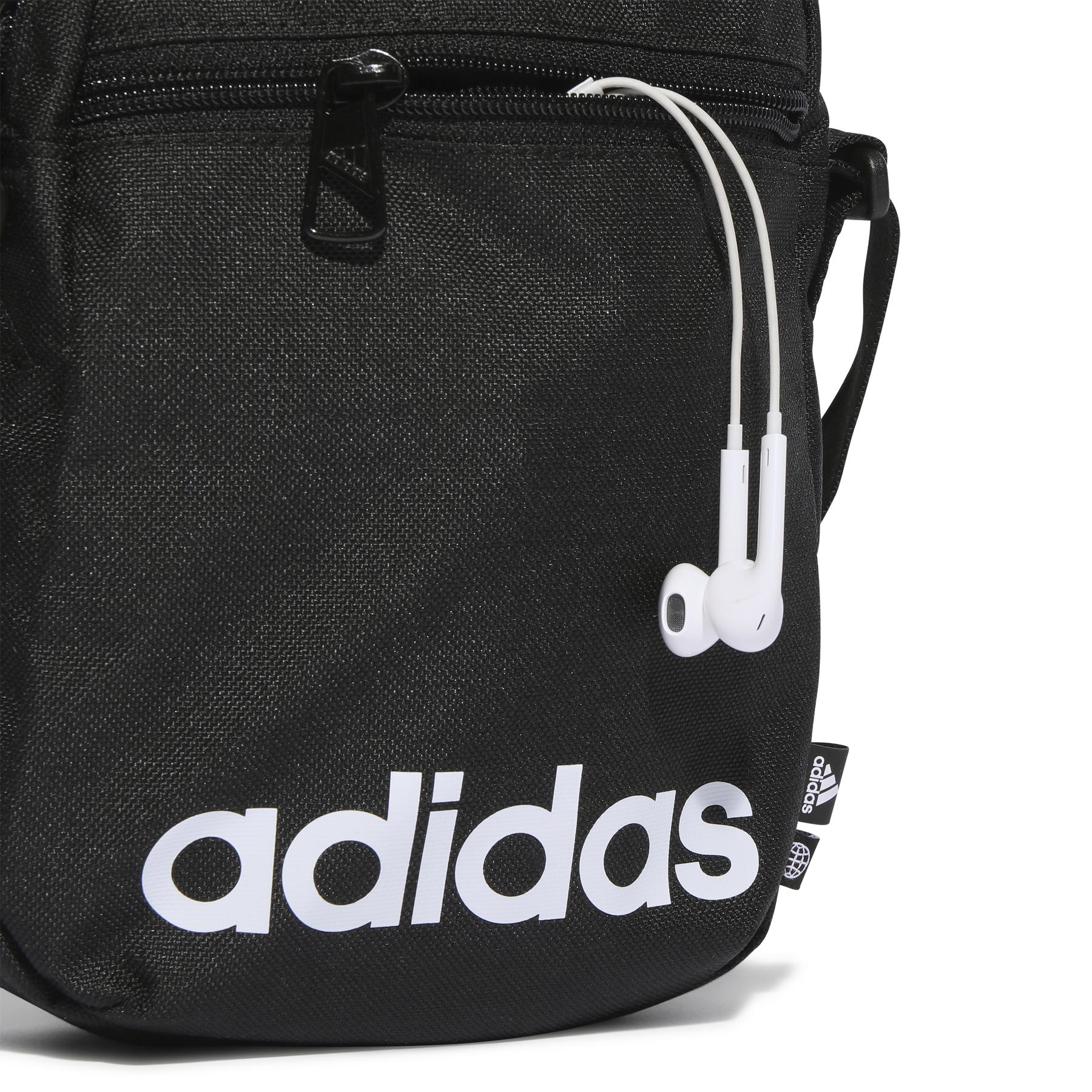 product/a/d/adidas_ht4738_6_hardware_photography_detail_view_2_white.jpg