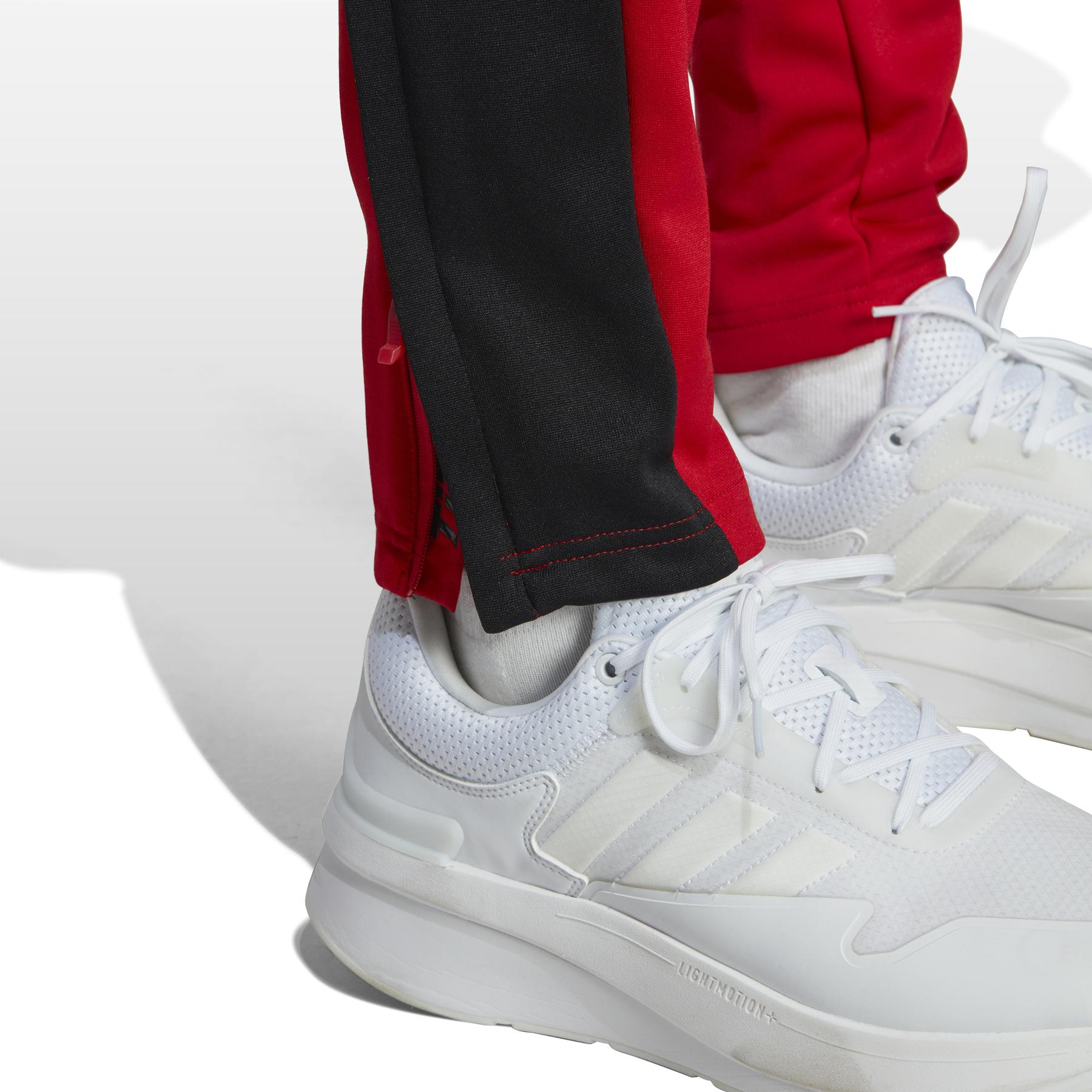 product/a/d/adidas_hy3784_6_apparel_on_model_detail_view_1_white.jpg