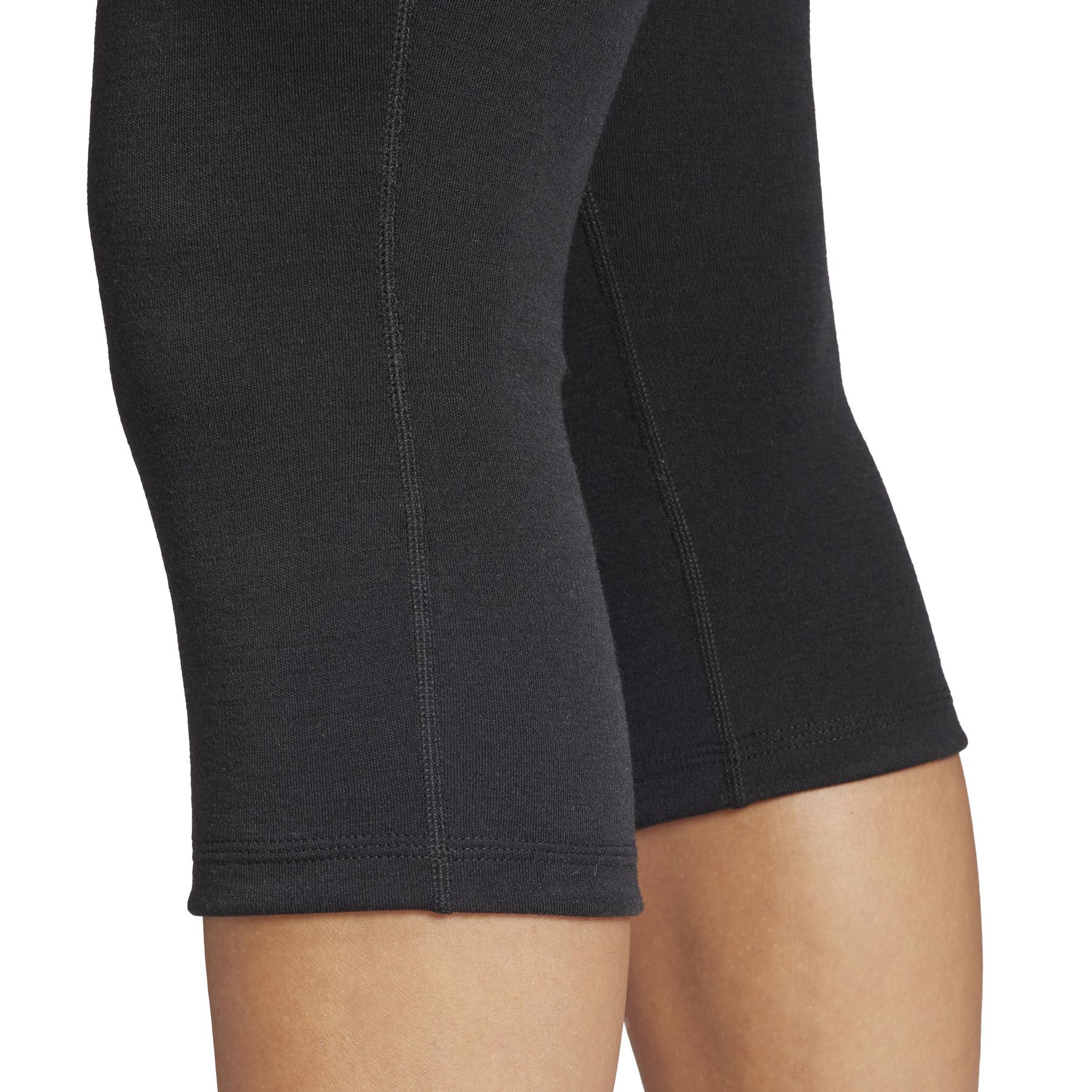 product/a/d/adidas_hz8537_9_apparel_on_model_detail_view_2_white.jpg