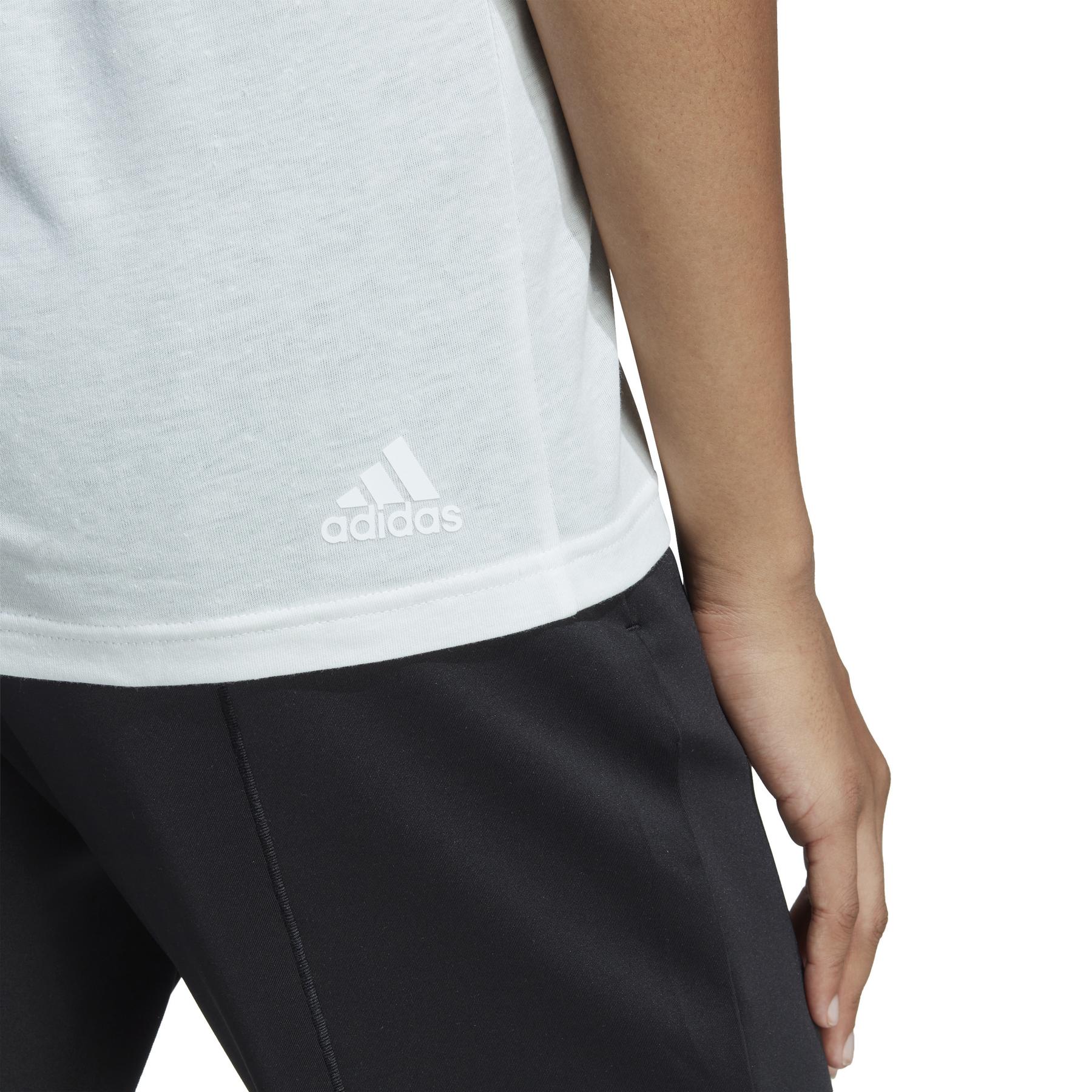 product/a/d/adidas_ic0464_8_apparel_on_model_detail_view_2_white.jpg