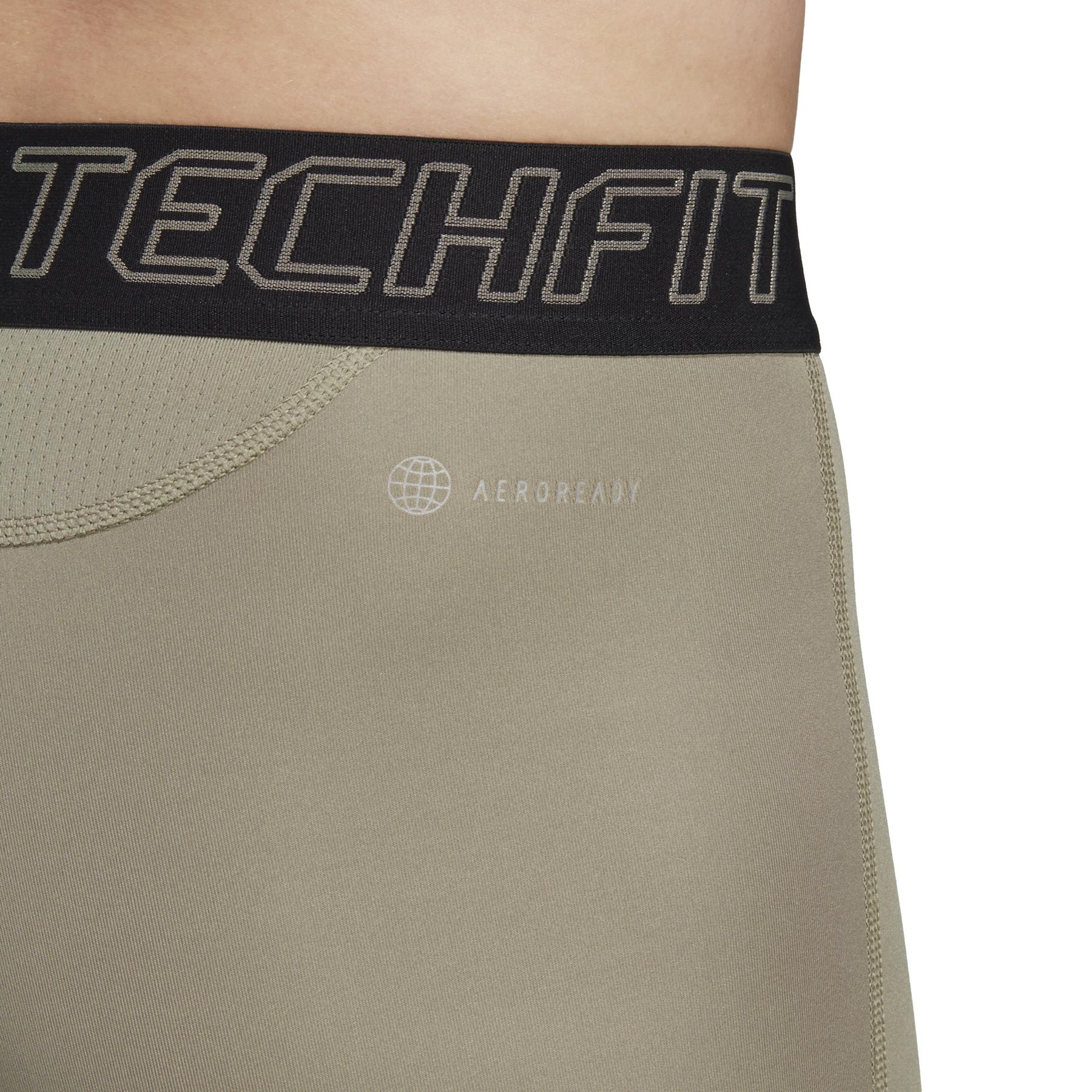 product/a/d/adidas_ic2165_6_apparel_on_model_detail_view_1_white.jpg