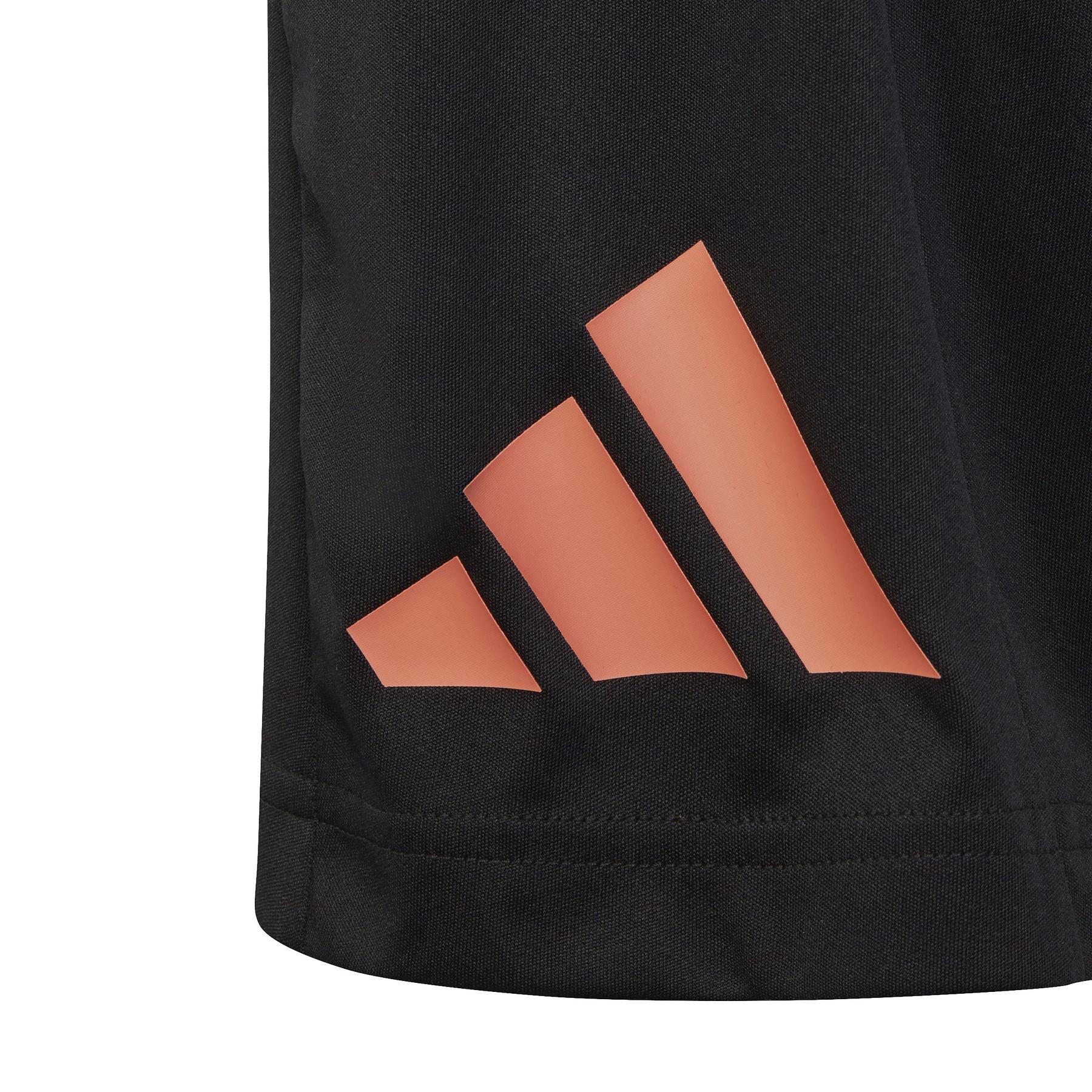 product/a/d/adidas_ic5658_5_apparel_photography_detail_view_2_white.jpg