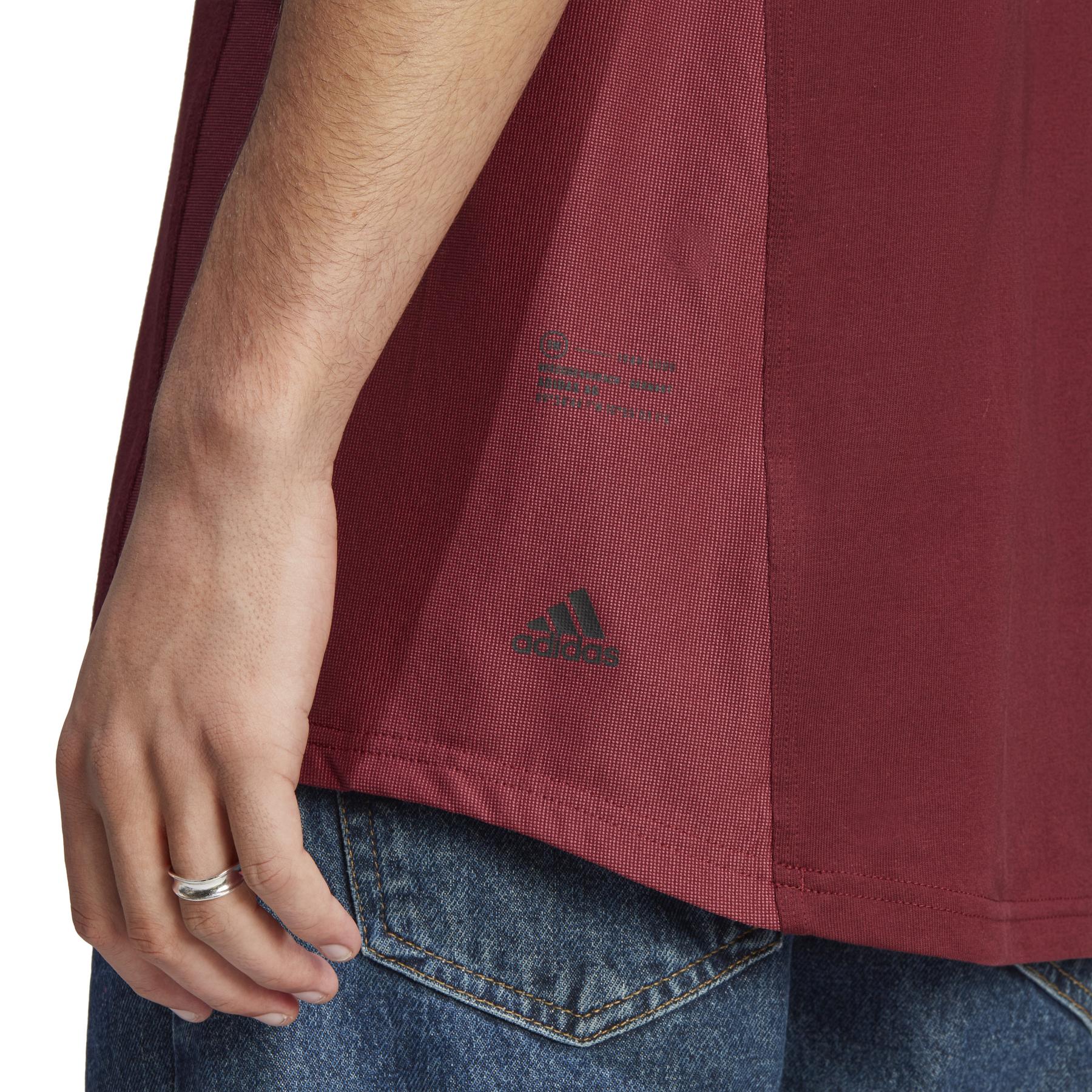 product/a/d/adidas_ic9724_8_apparel_on_model_detail_view_2_white.jpg
