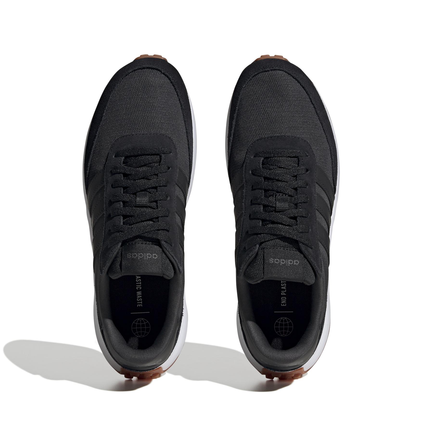 product/a/d/adidas_id1876_3_footwear_photography_top_portrait_view_white.jpg