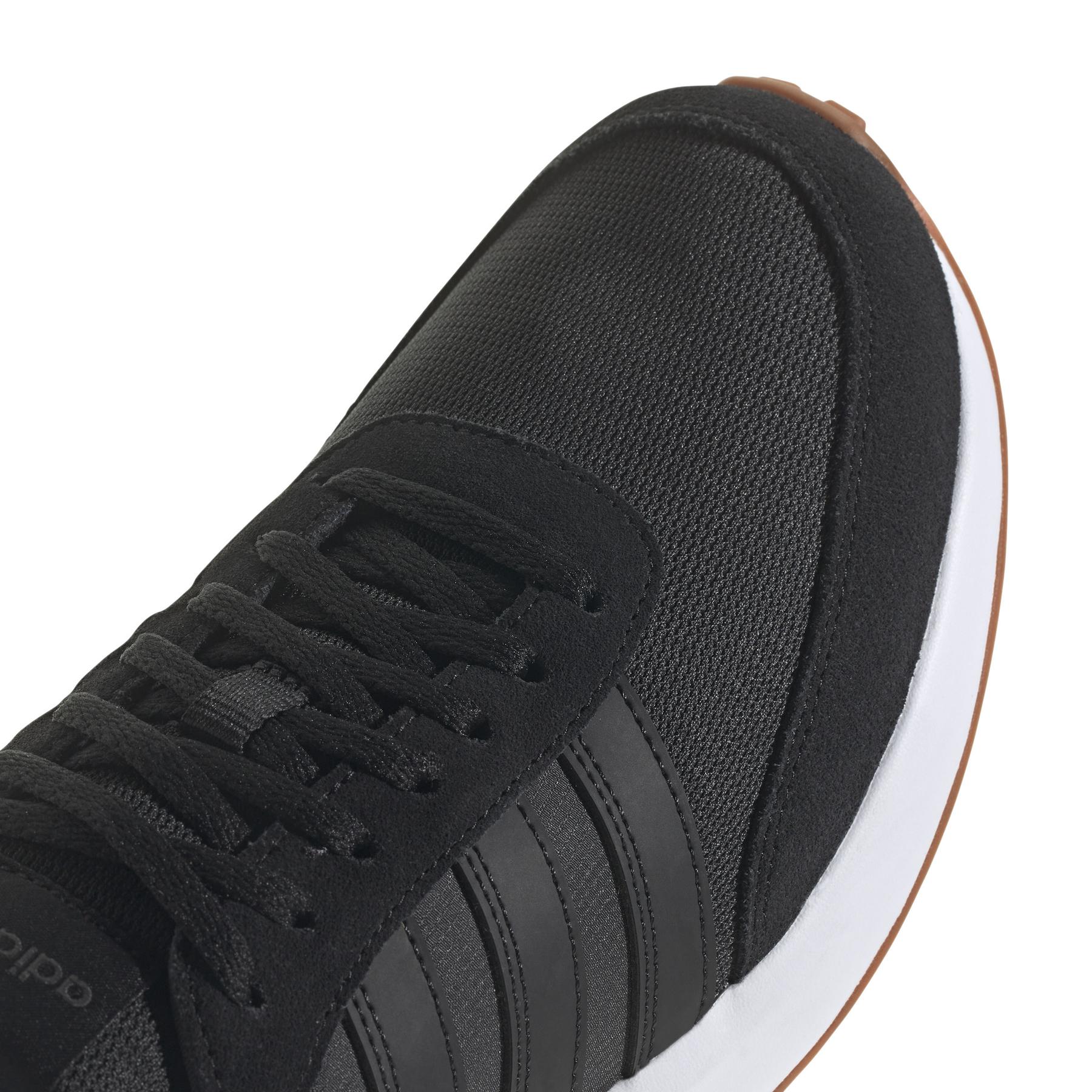 product/a/d/adidas_id1876_9_footwear_photography_detail_view_2_white.jpg