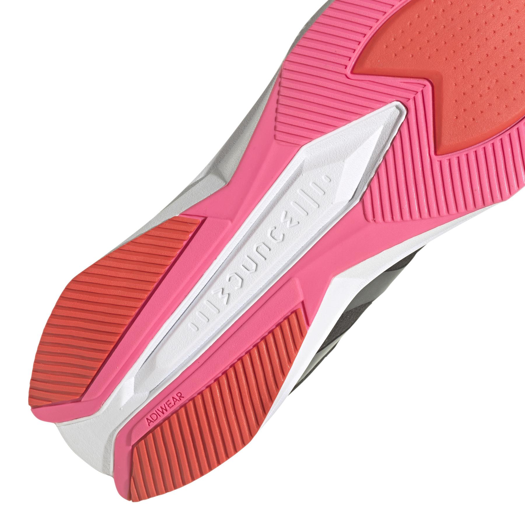 product/a/d/adidas_id2370_8_footwear_photography_detail_view_1_white_bv.jpg