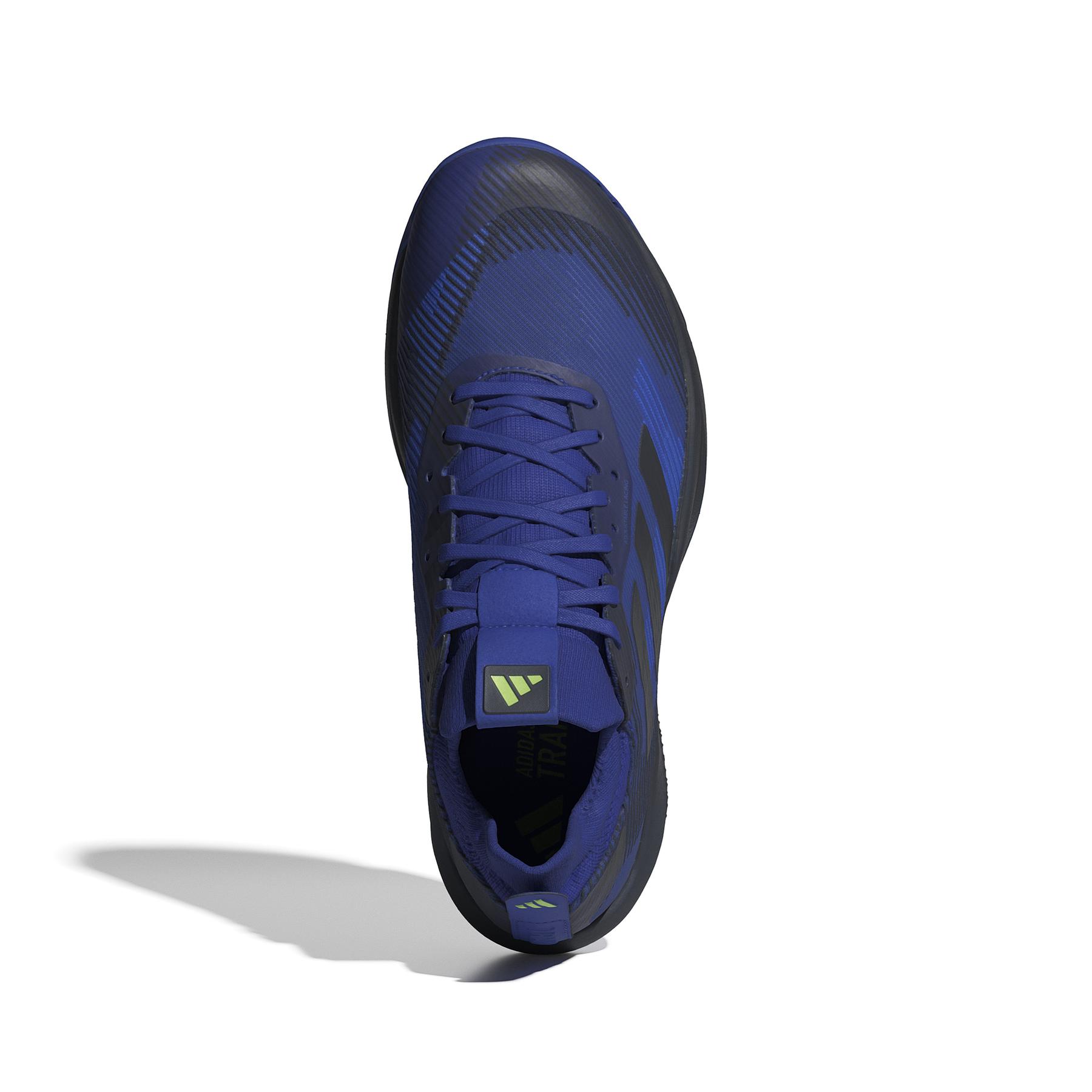 product/a/d/adidas_id8653_3_footwear_photography_top_portrait_view_white.jpg