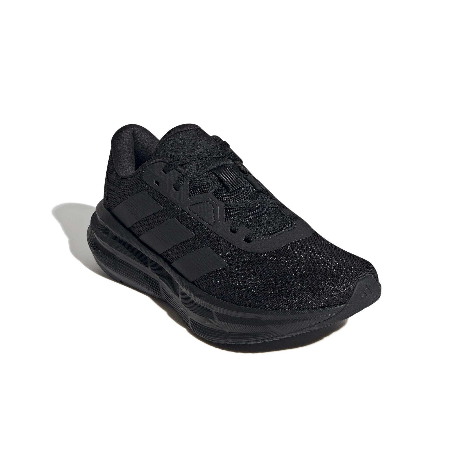 product/a/d/adidas_id8764_6_footwear_photography_front_lateral_top_view_white.jpg