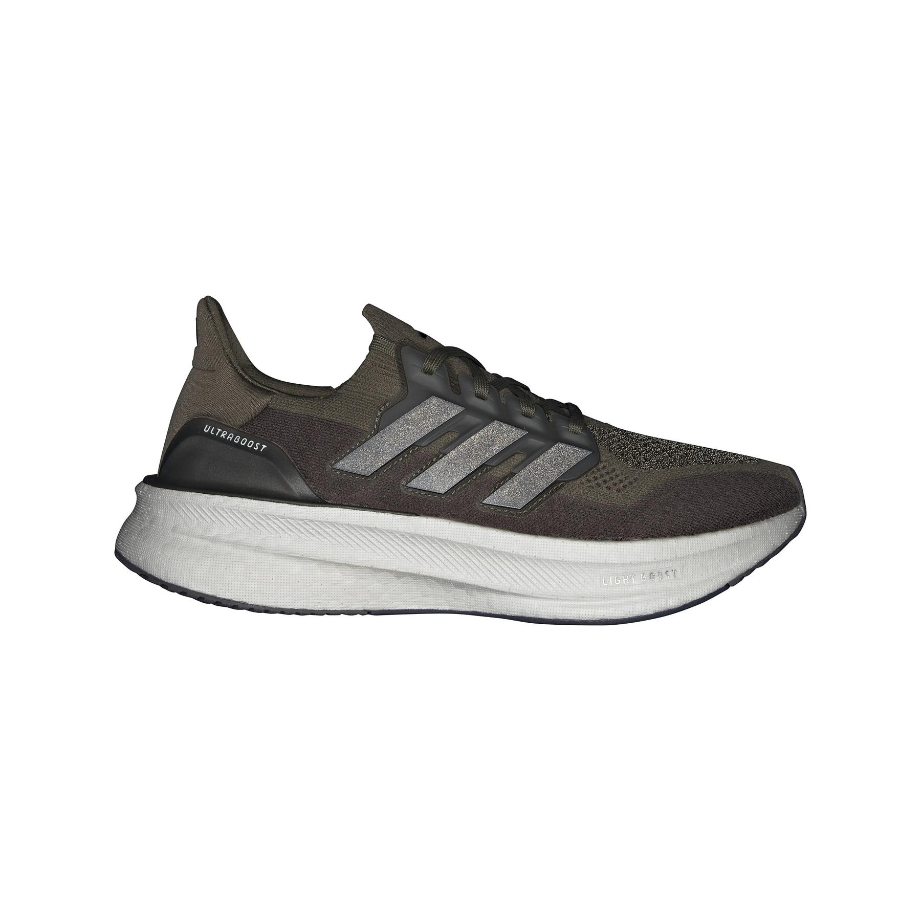 product/a/d/adidas_id8815_11_footwear_photography_beauty_view_white.jpg