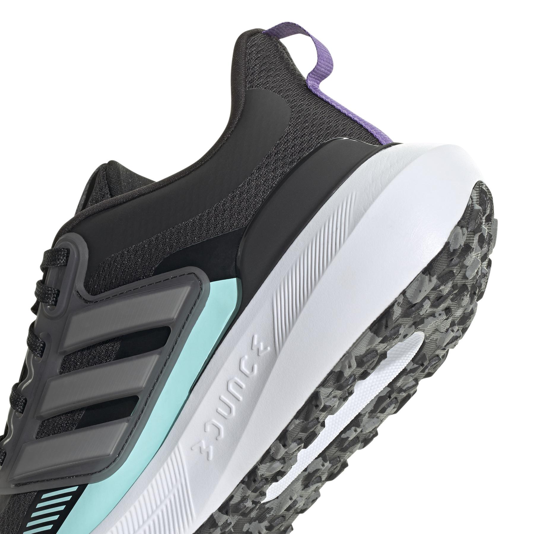 product/a/d/adidas_id9402_8_footwear_photography_detail_view_1_white.jpg