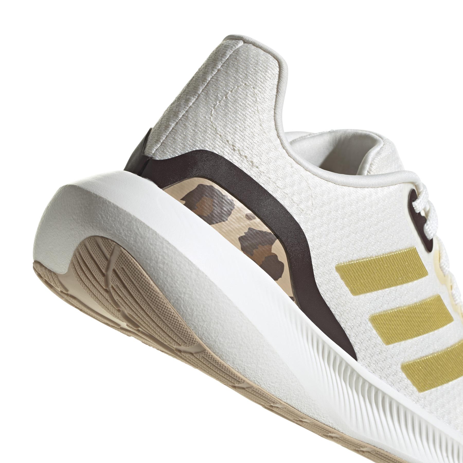 product/a/d/adidas_ie0751_8_footwear_photography_detail_view_1_white.jpg